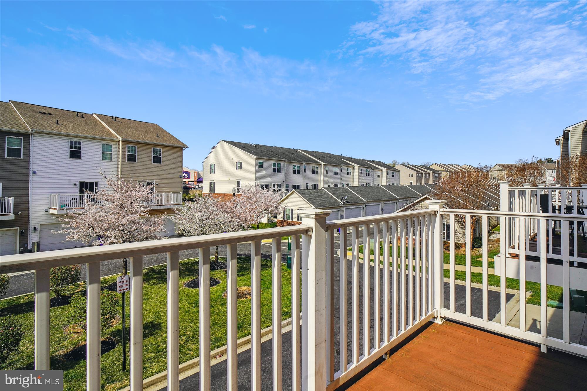MARKET SQUARE - Residential