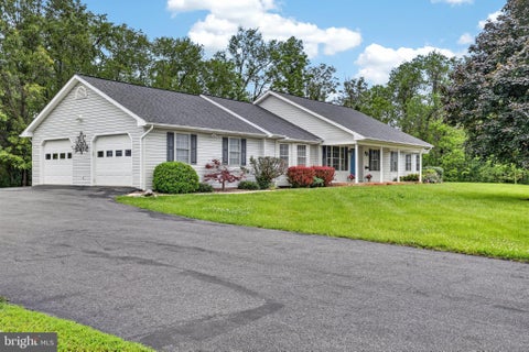 Homes For Sale - 28 Fravel Court<br/> Shenandoah County, WOODSTOCK, VA 22664