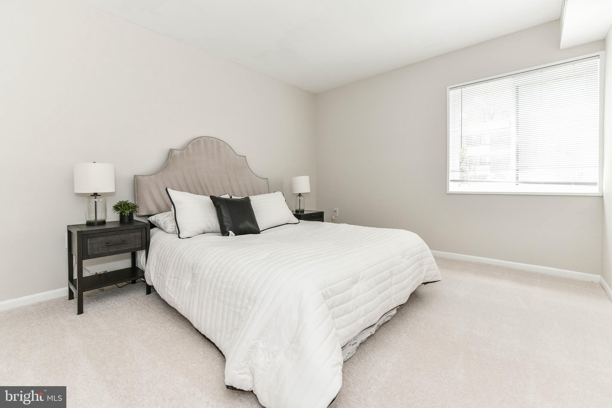 NORTHGATE CONDO - Residential