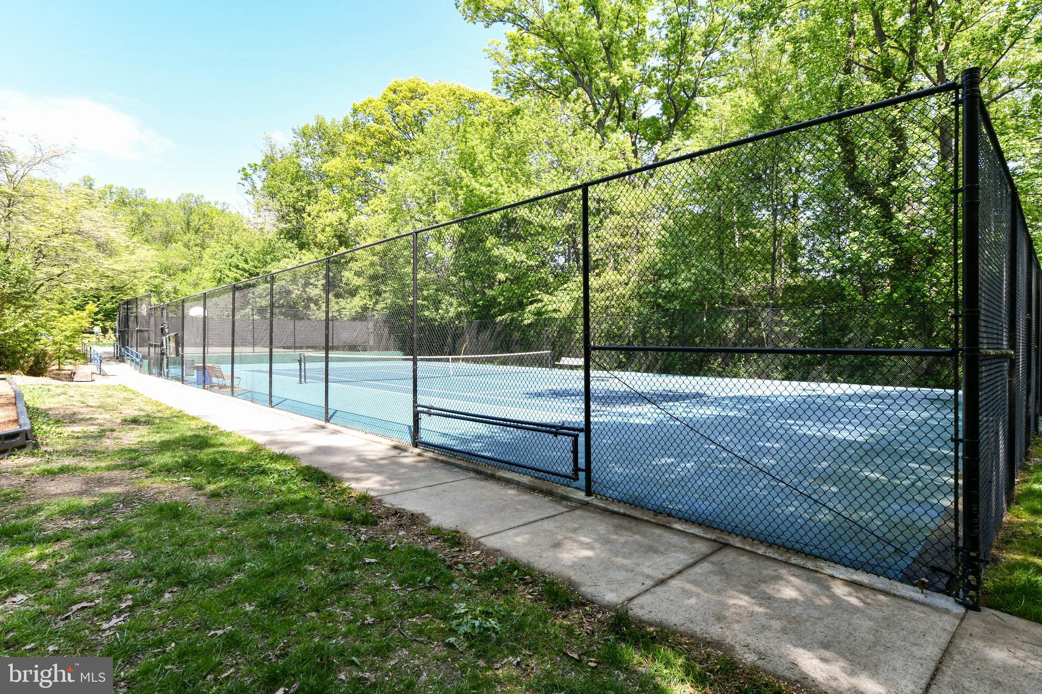 NORTHGATE CONDO - Residential