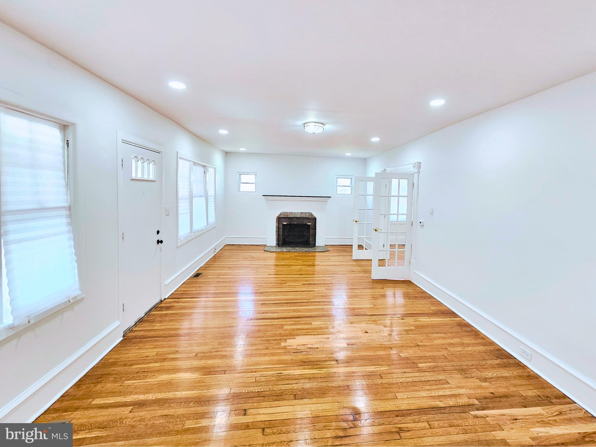 FOLCROFT - Residential