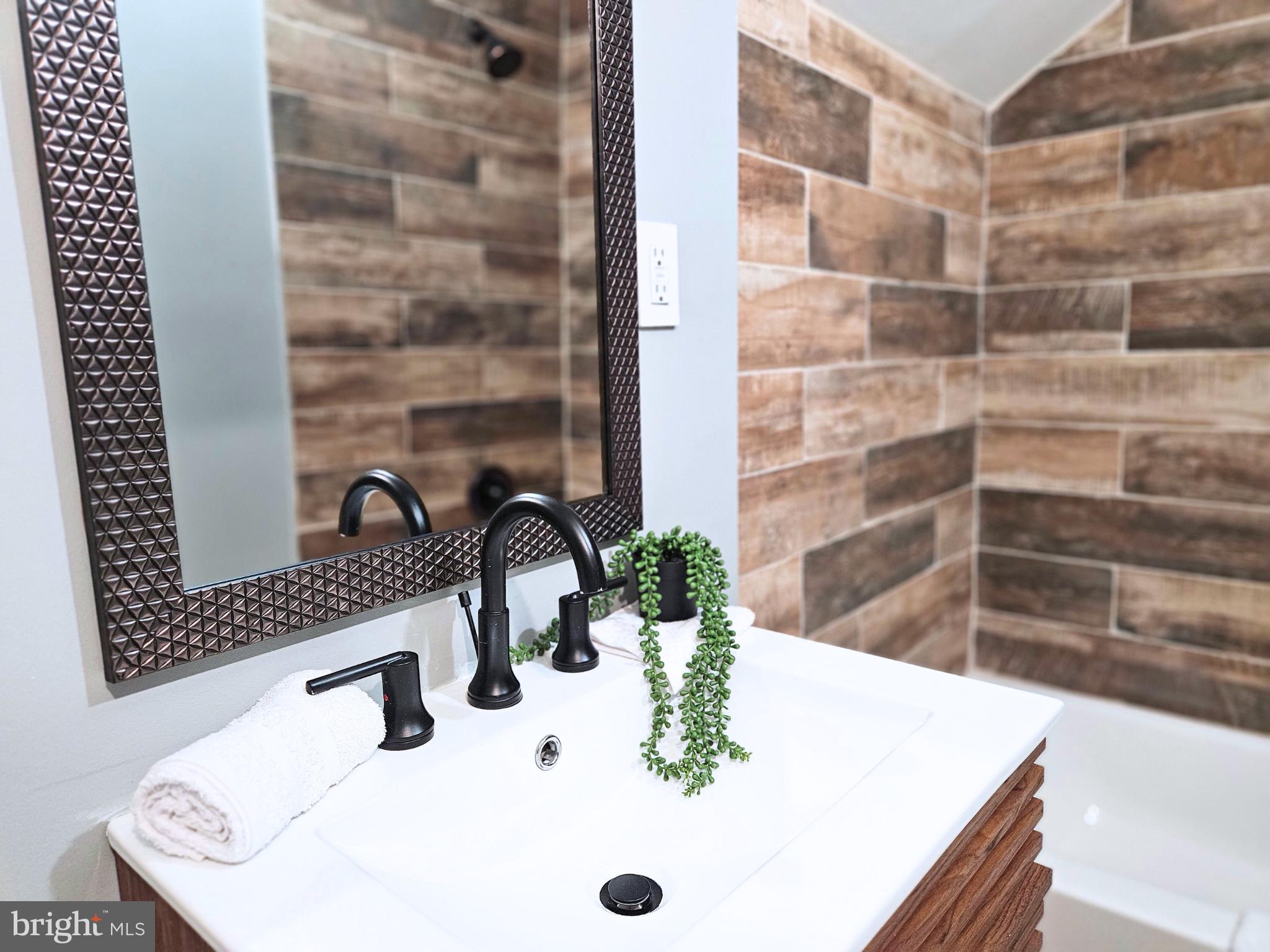 FOLCROFT - Residential