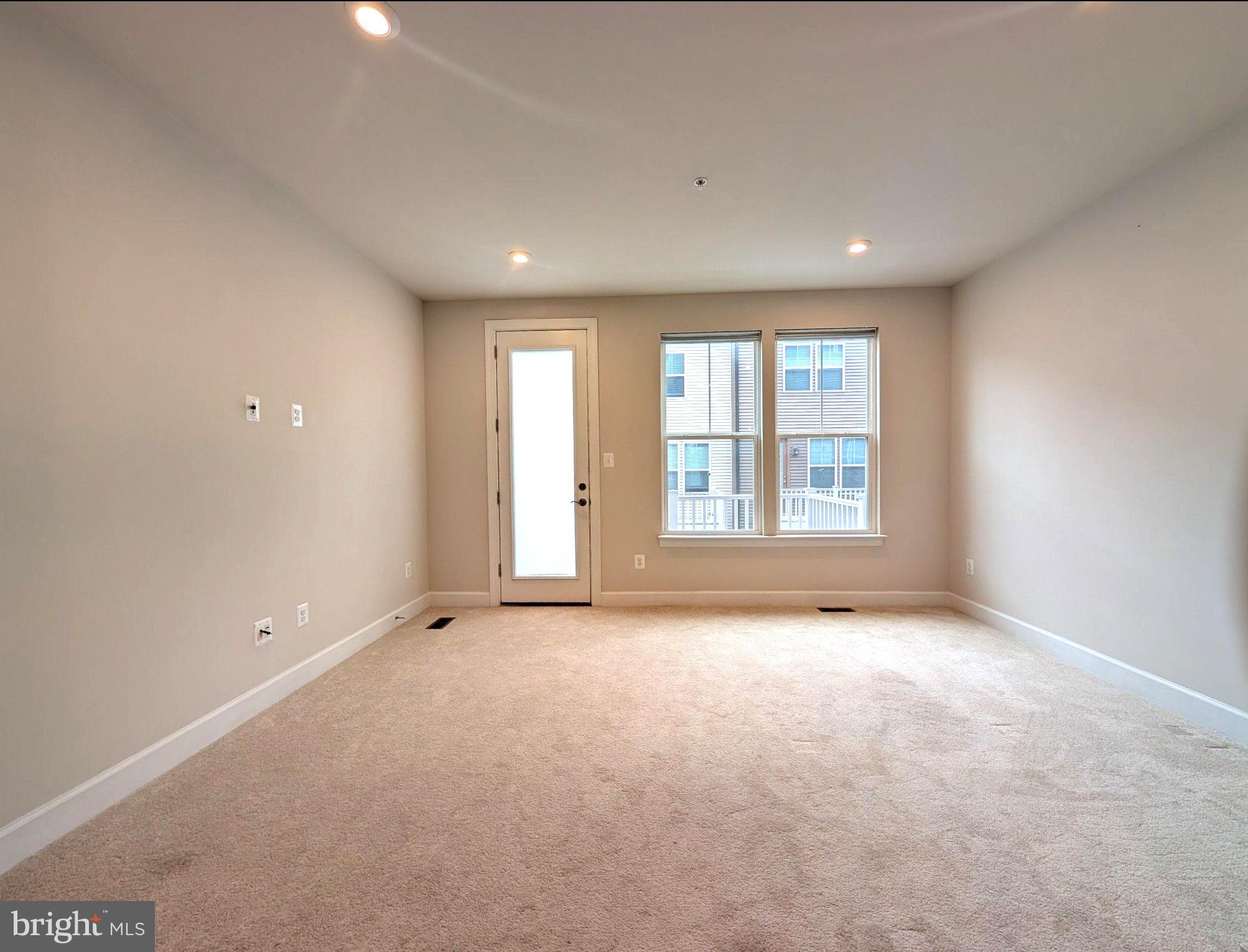 3511 CARNABY STREET