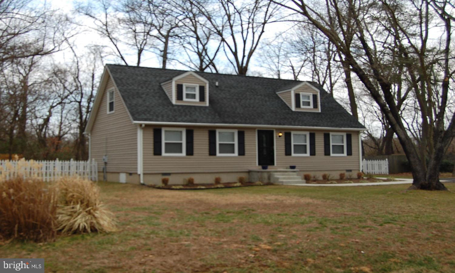 CEDAR COVE - Residential Lease