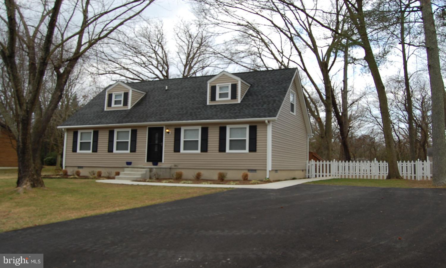 CEDAR COVE - Residential Lease