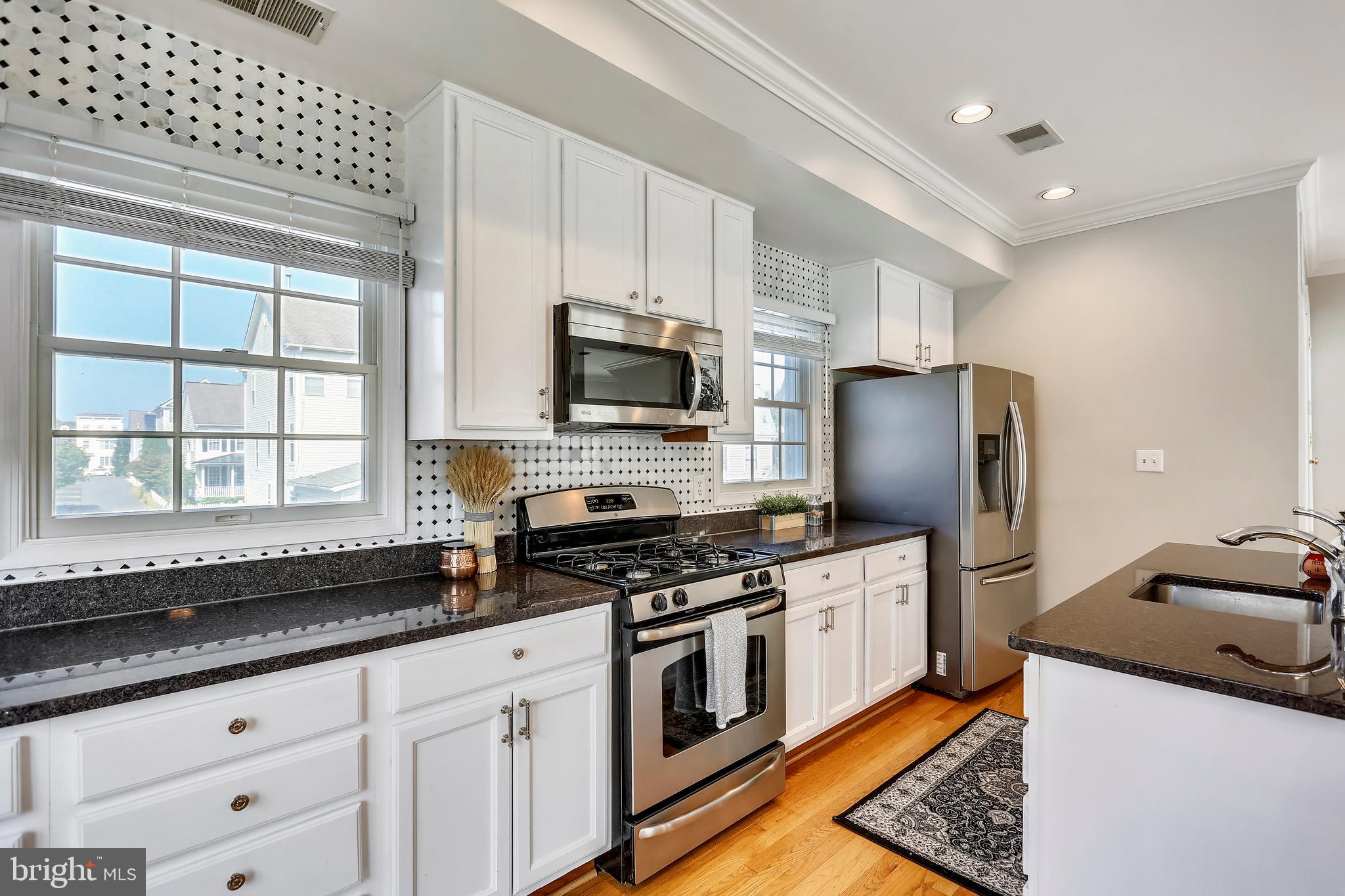 LAKELANDS - Residential Lease