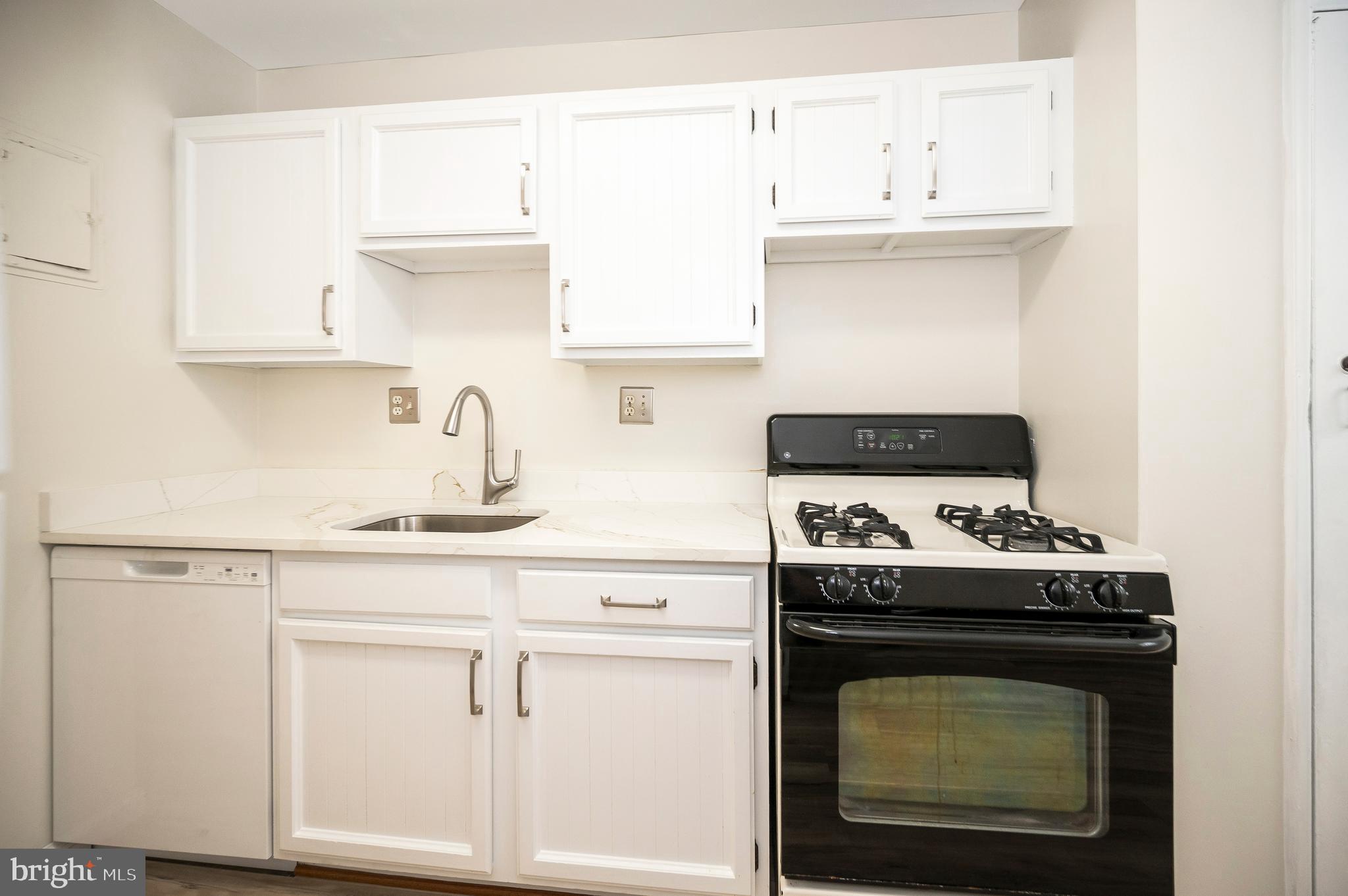 VALLEY PARK CONDOMINIUMS - Residential