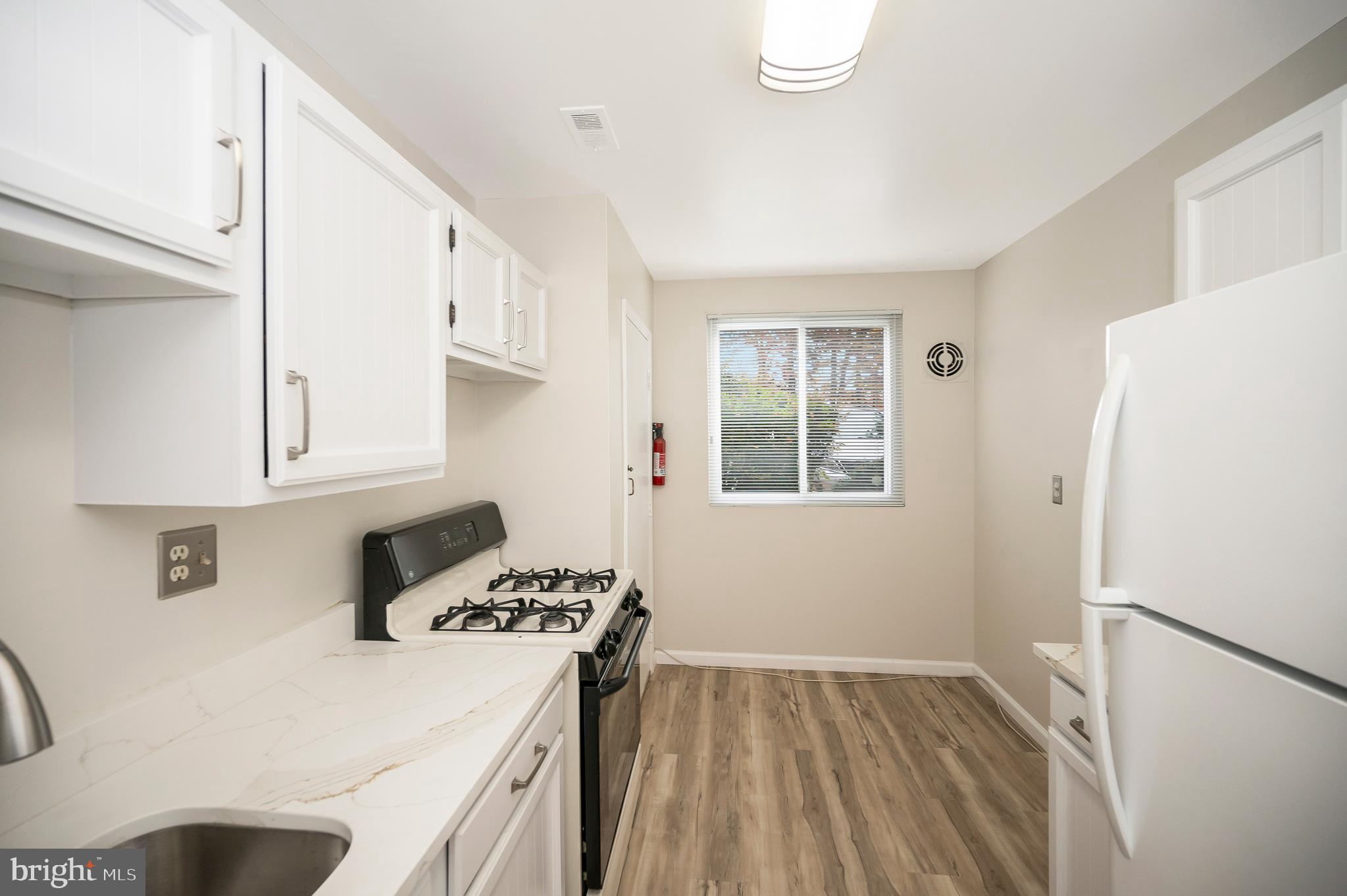 VALLEY PARK CONDOMINIUMS - Residential