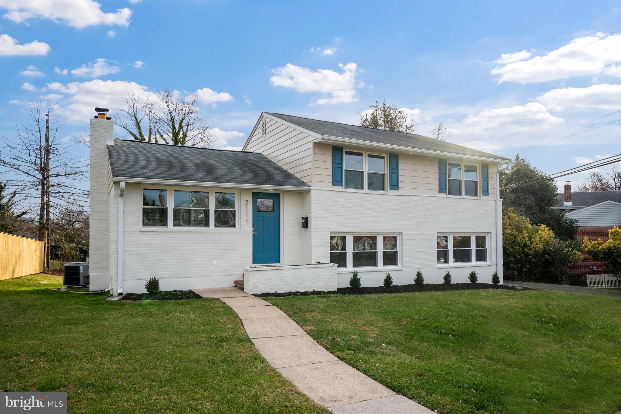 SUBURBAN GREENS - Residential