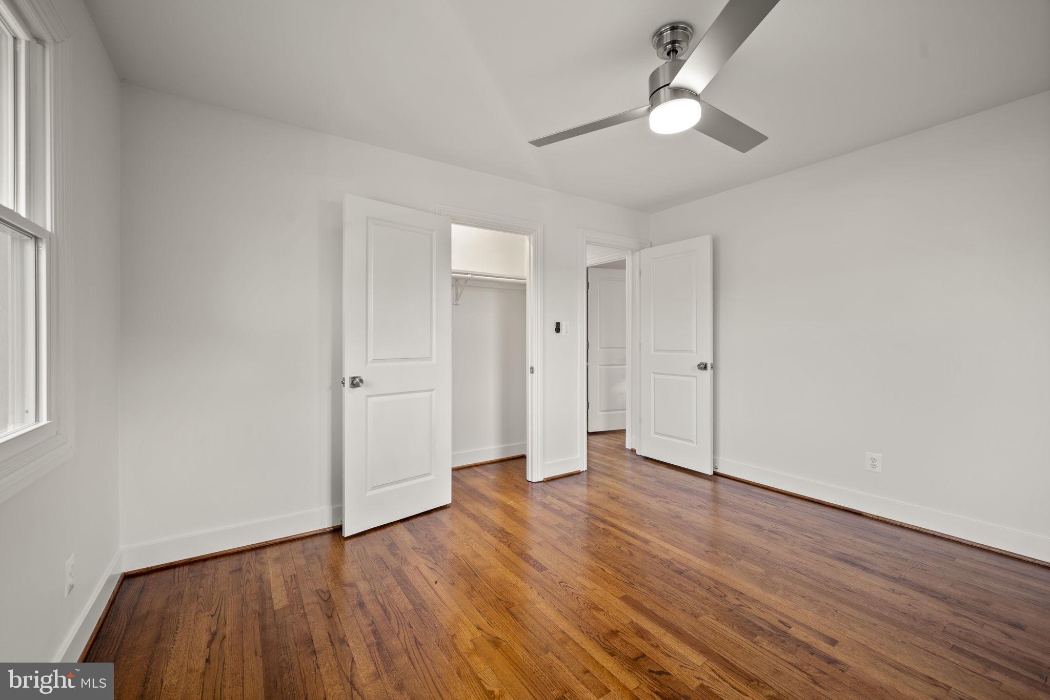 SUBURBAN GREENS - Residential