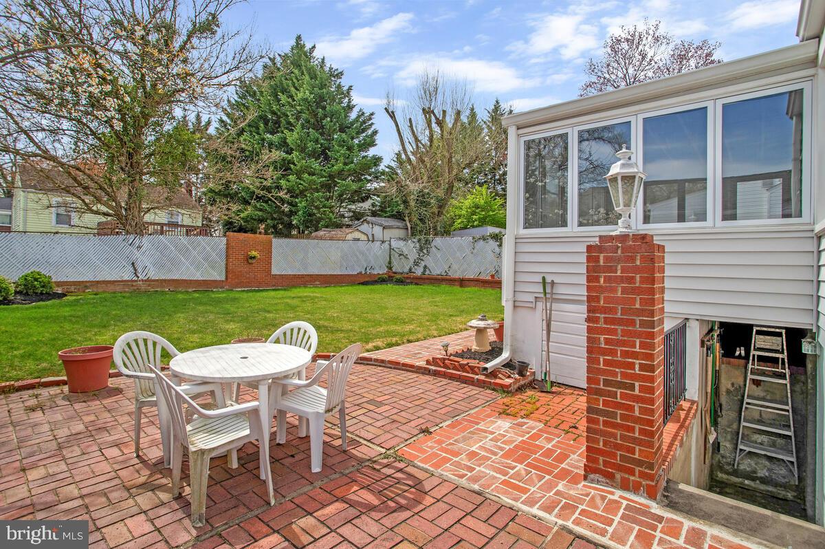 HOLLYWOOD - Residential