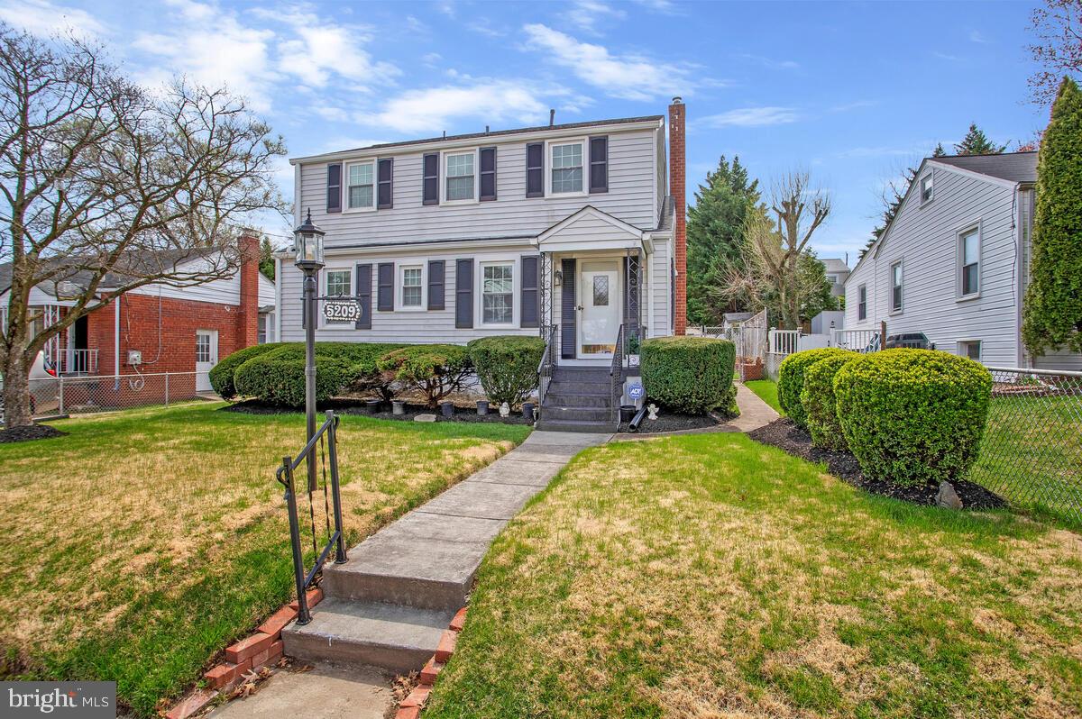 HOLLYWOOD - Residential