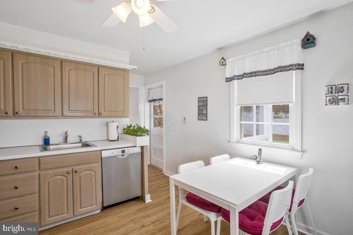 HOLLYWOOD - Residential