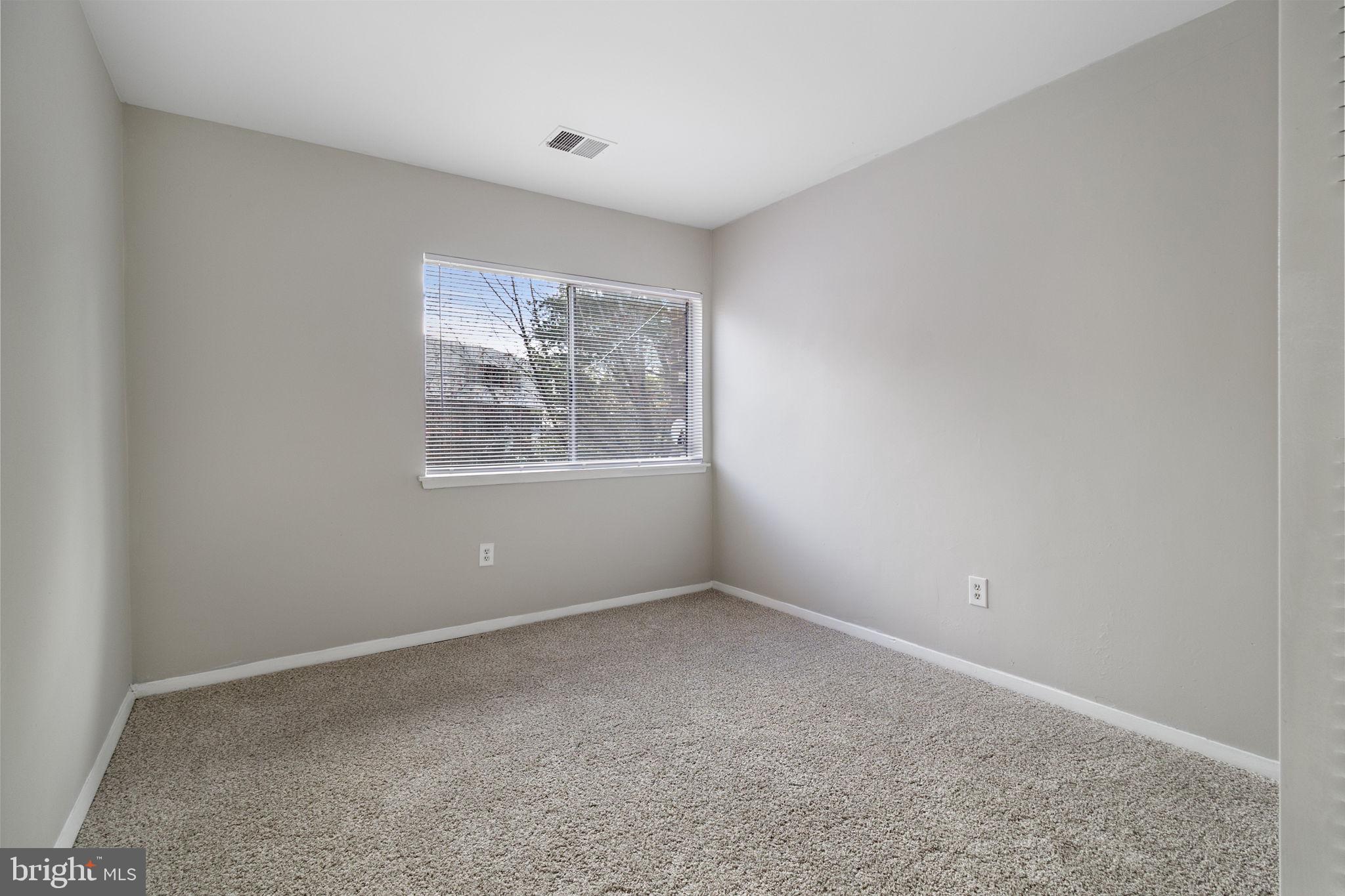 PINES CONDOMINIUM - Residential