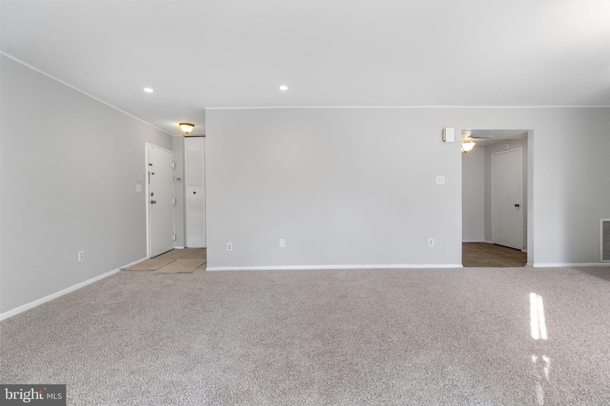 10239 PRINCE PLACE 26-102