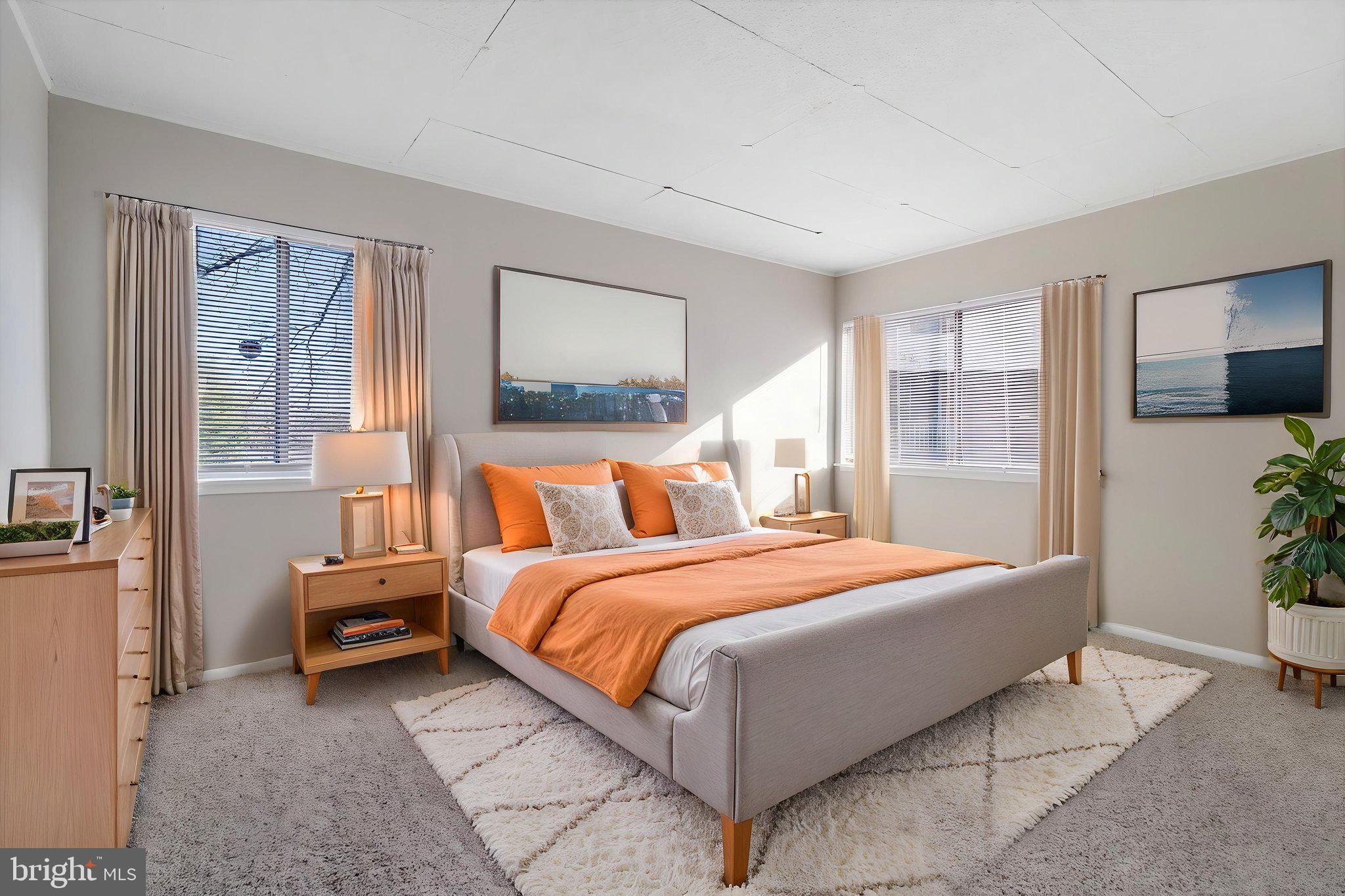 PINES CONDOMINIUM - Residential