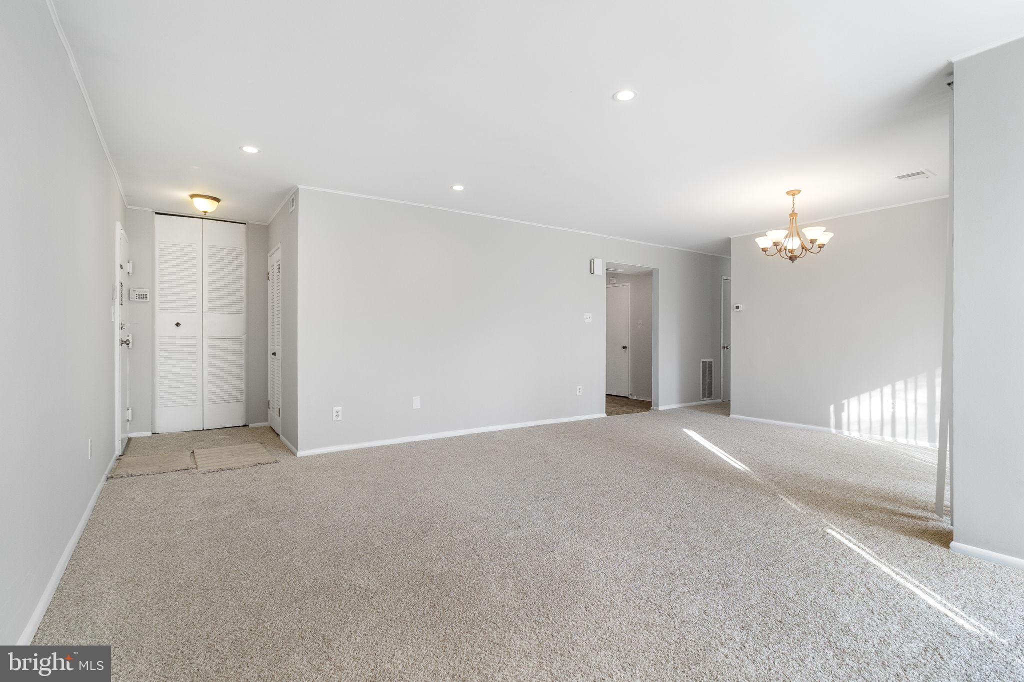 10239 PRINCE PLACE 26-102