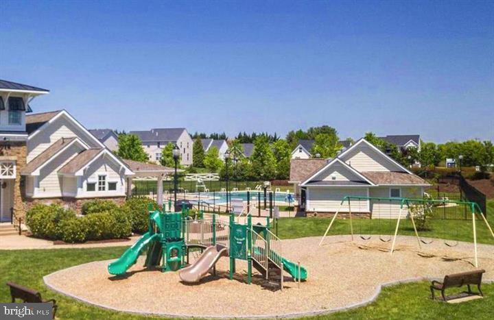 TUSCARORA CREEK - Residential Lease