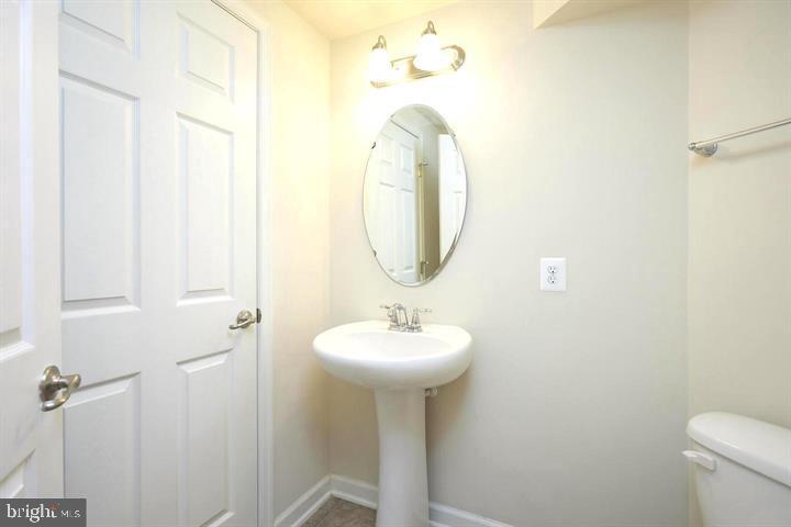 TUSCARORA CREEK - Residential Lease