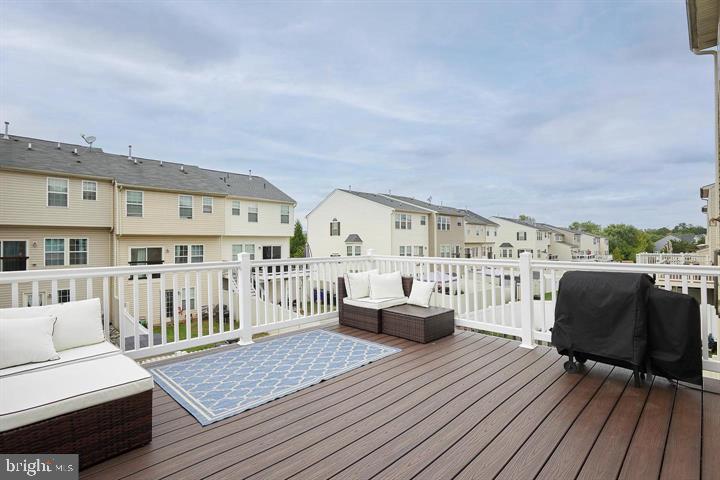 TUSCARORA CREEK - Residential Lease