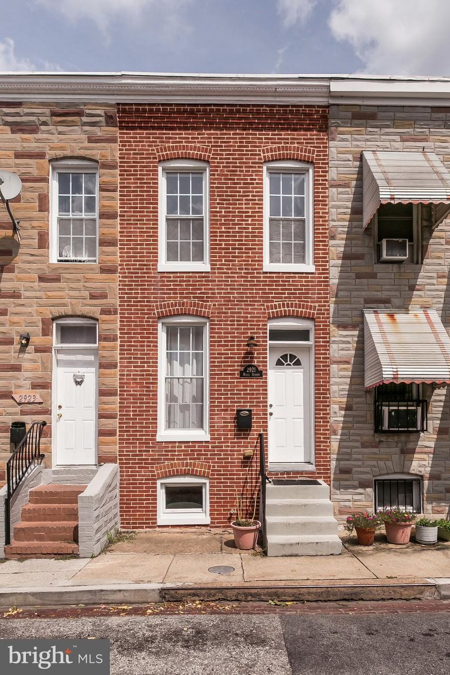 Hampden's more affordable neighbor- HOT Remington. Sunny, sweet, turnkey home on quiet one way street abutting Wyman Park. Unbeatable location just  steps to R House, Papermoon and more.  Hardwood flrs throughout, exposed brick, authentic butcher block countertops, deep backyard, GE appliances with gas stove. House freshly painted and waiting for you.