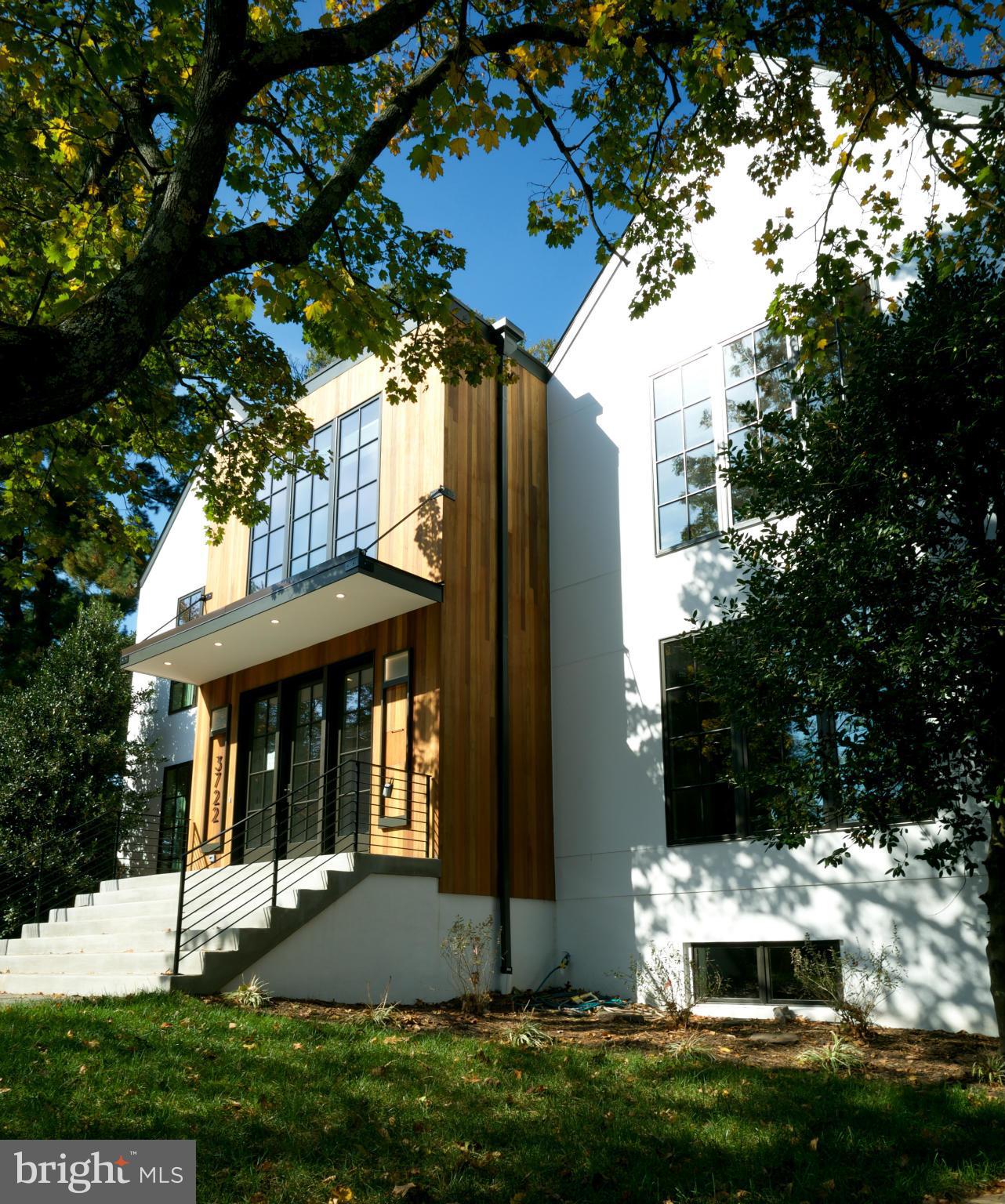 COUNTRY CLUB HILLS - Residential