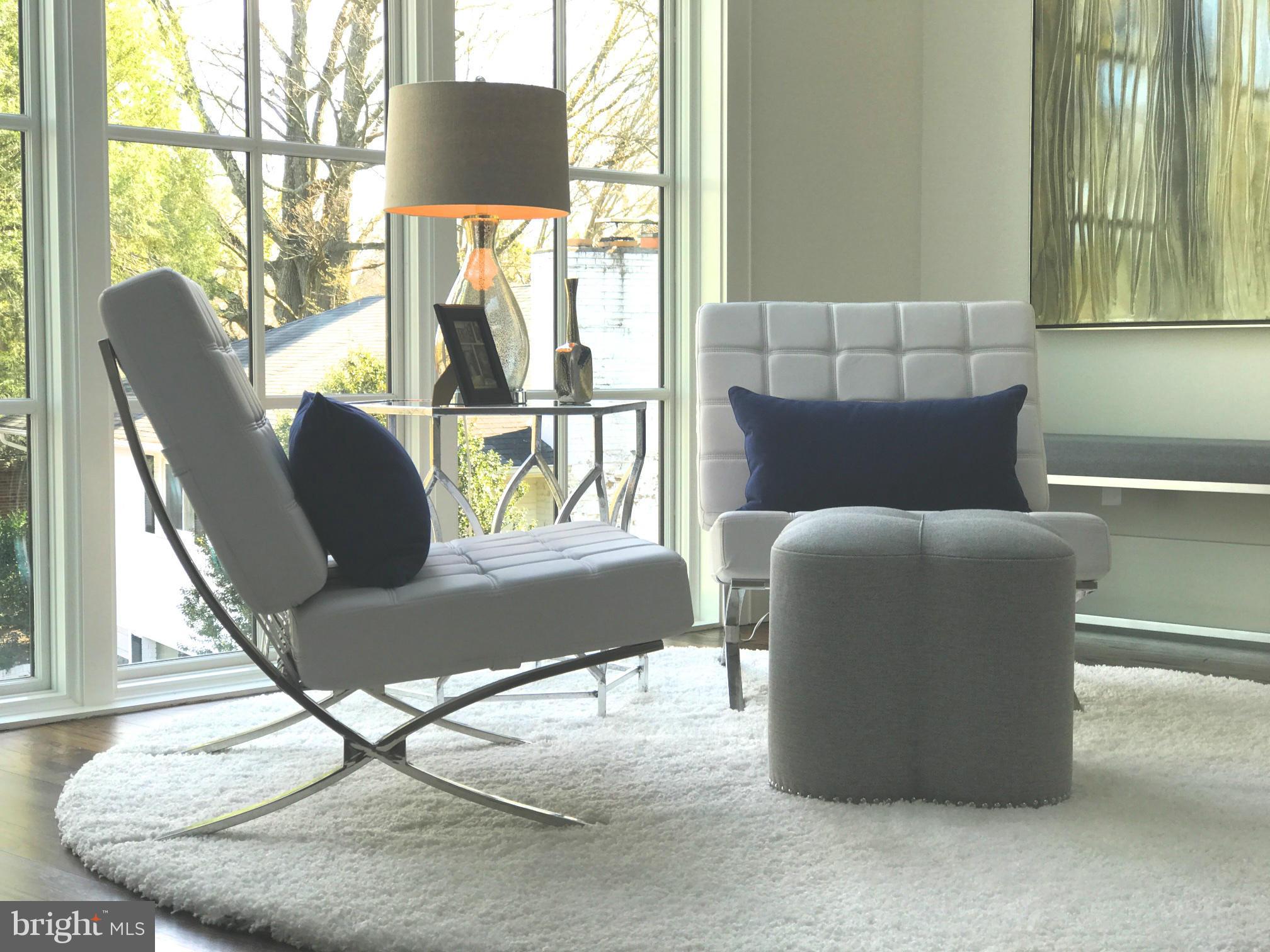 COUNTRY CLUB HILLS - Residential