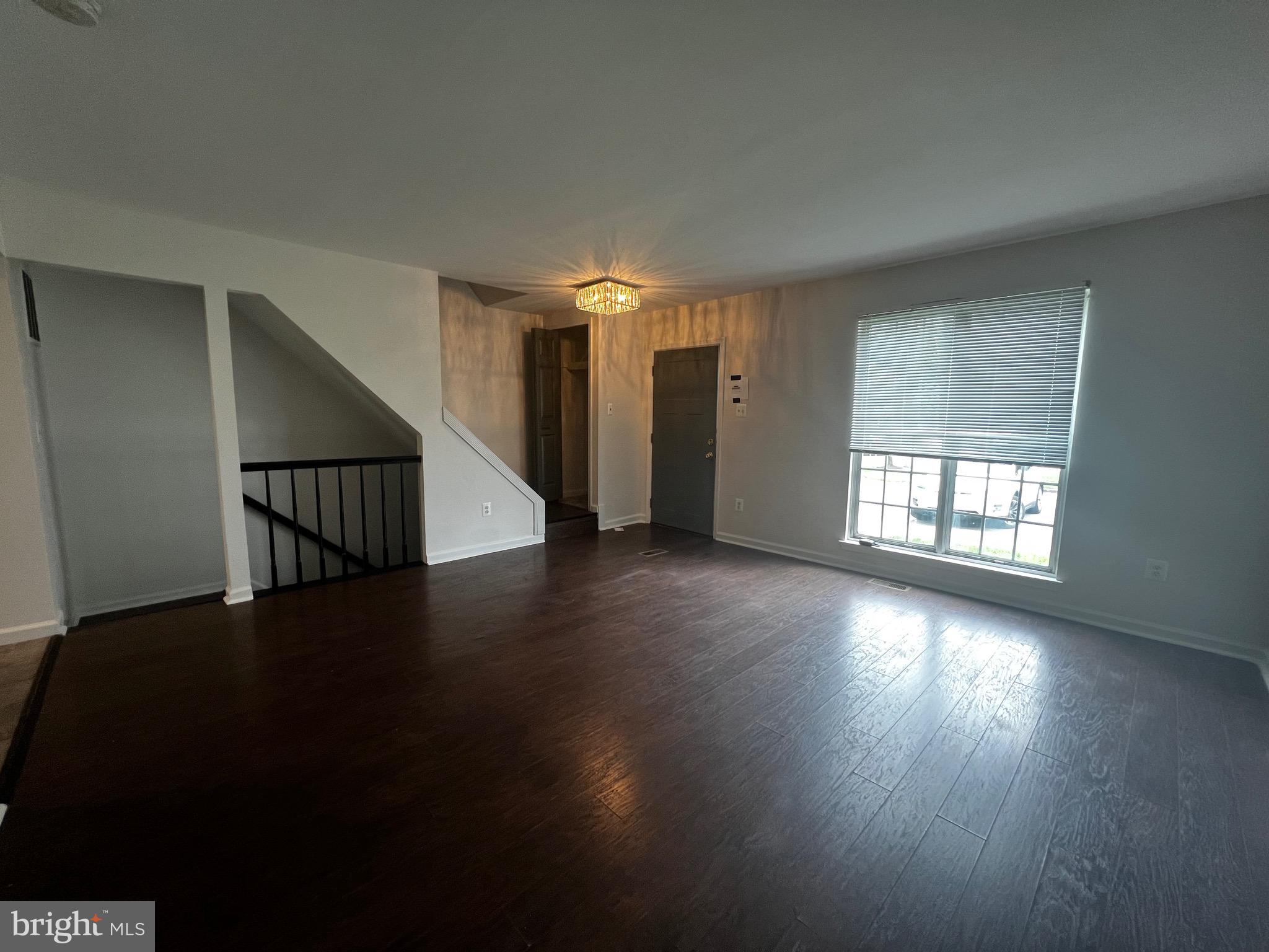 LAKE VILLAGE MANOR - Residential Lease