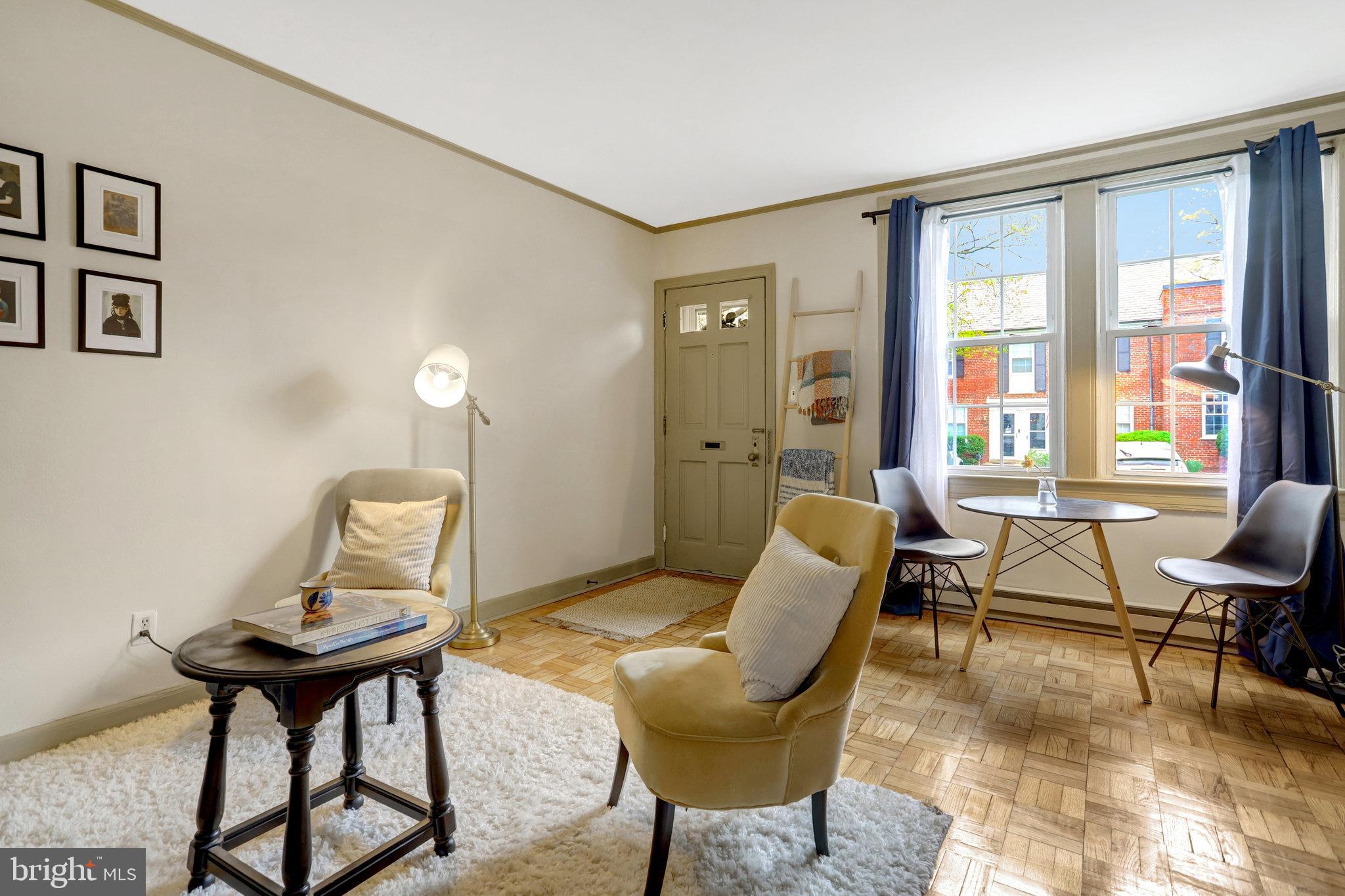 ARLINGTON VILLAGE - Residential Lease