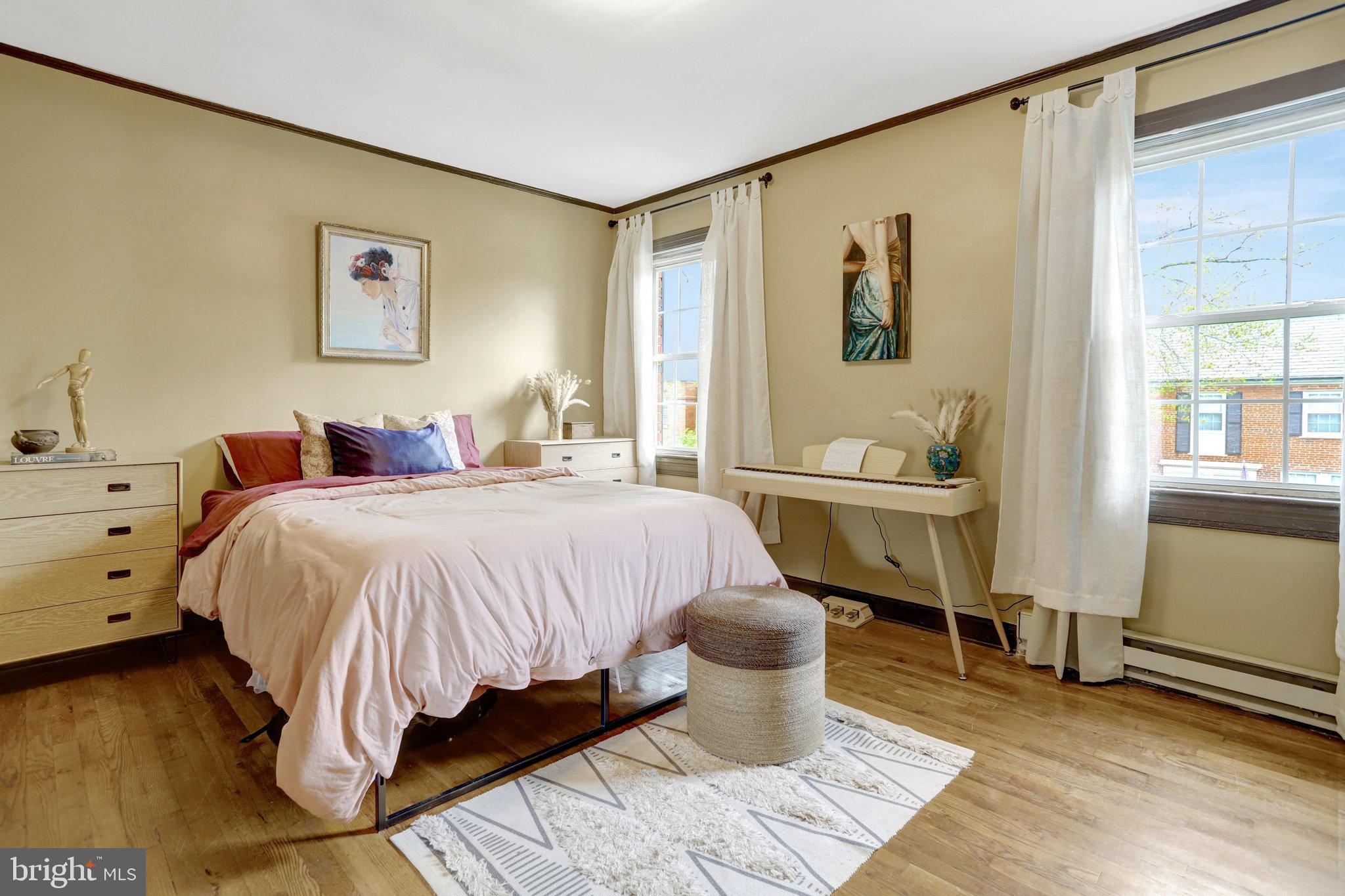 ARLINGTON VILLAGE - Residential Lease