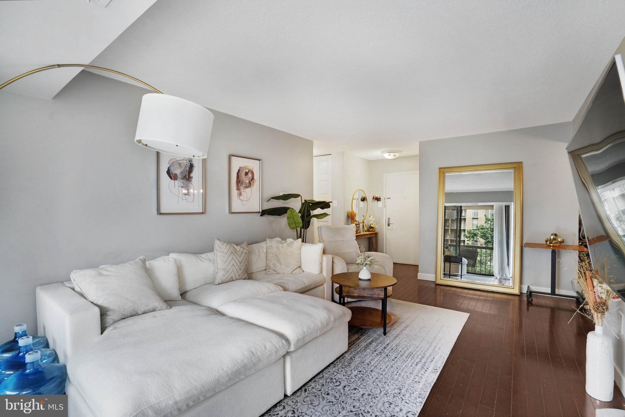 CENTURY SOUTH - Residential Lease