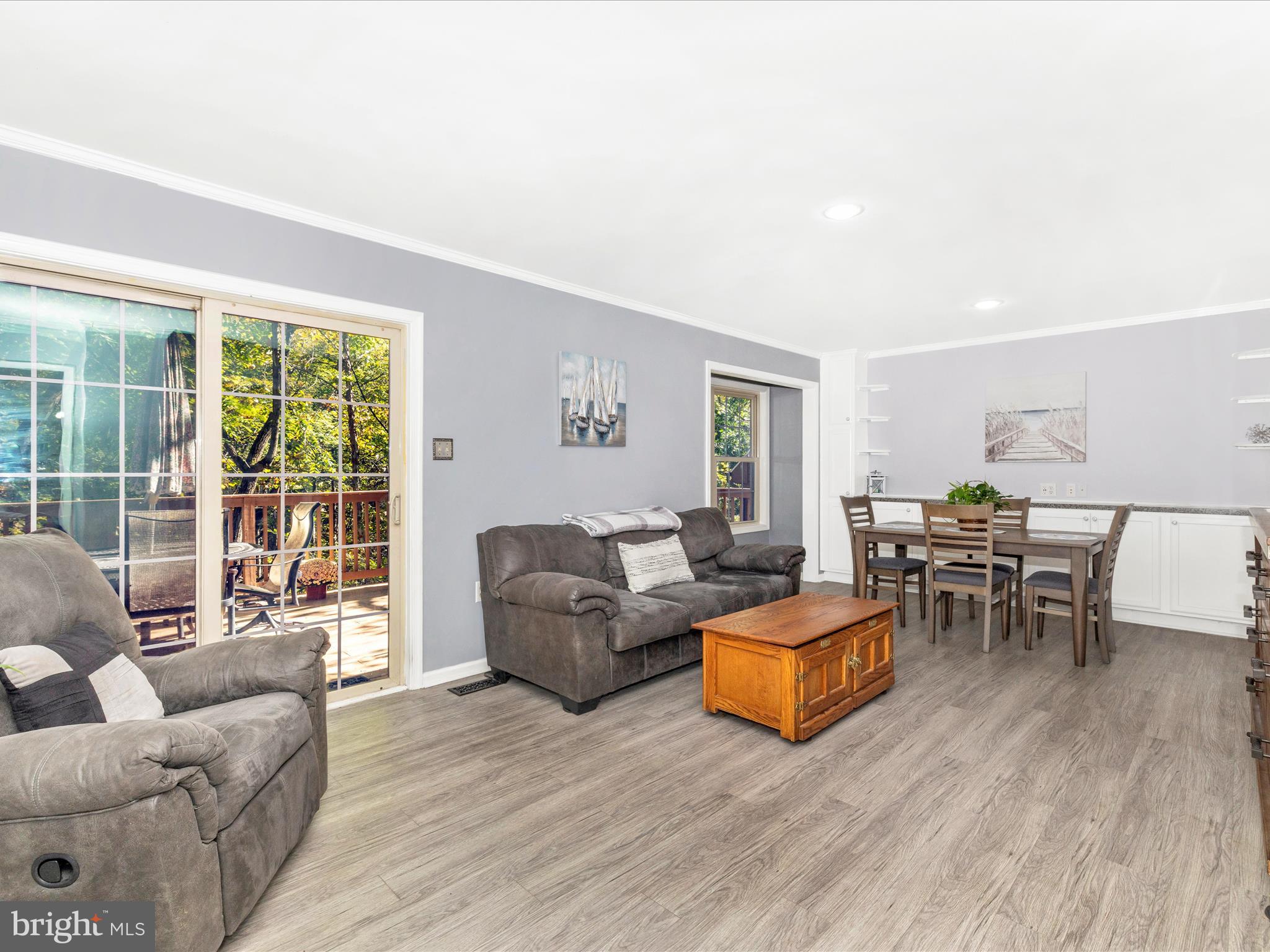 THE MEADOWS - Residential