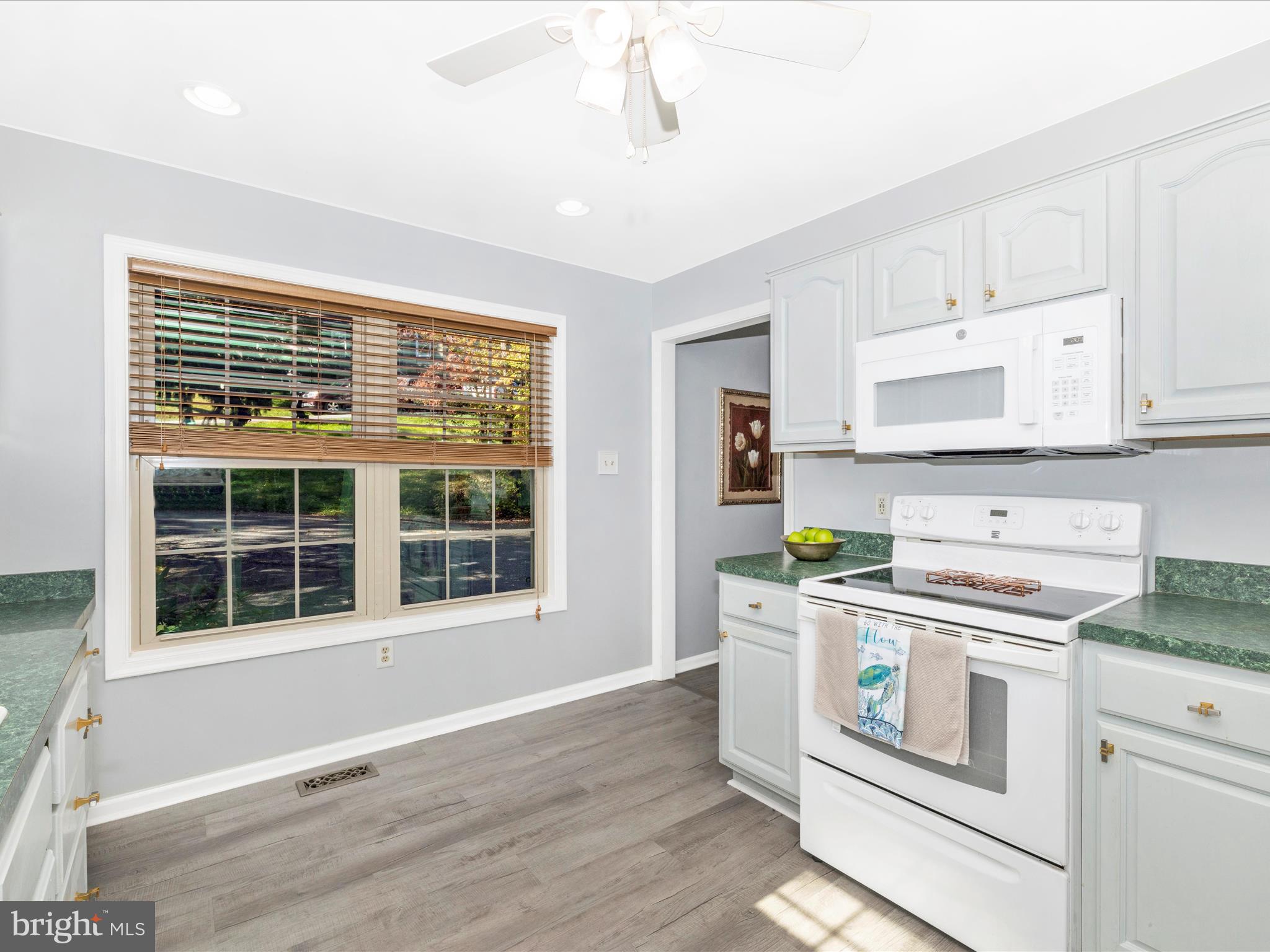 THE MEADOWS - Residential