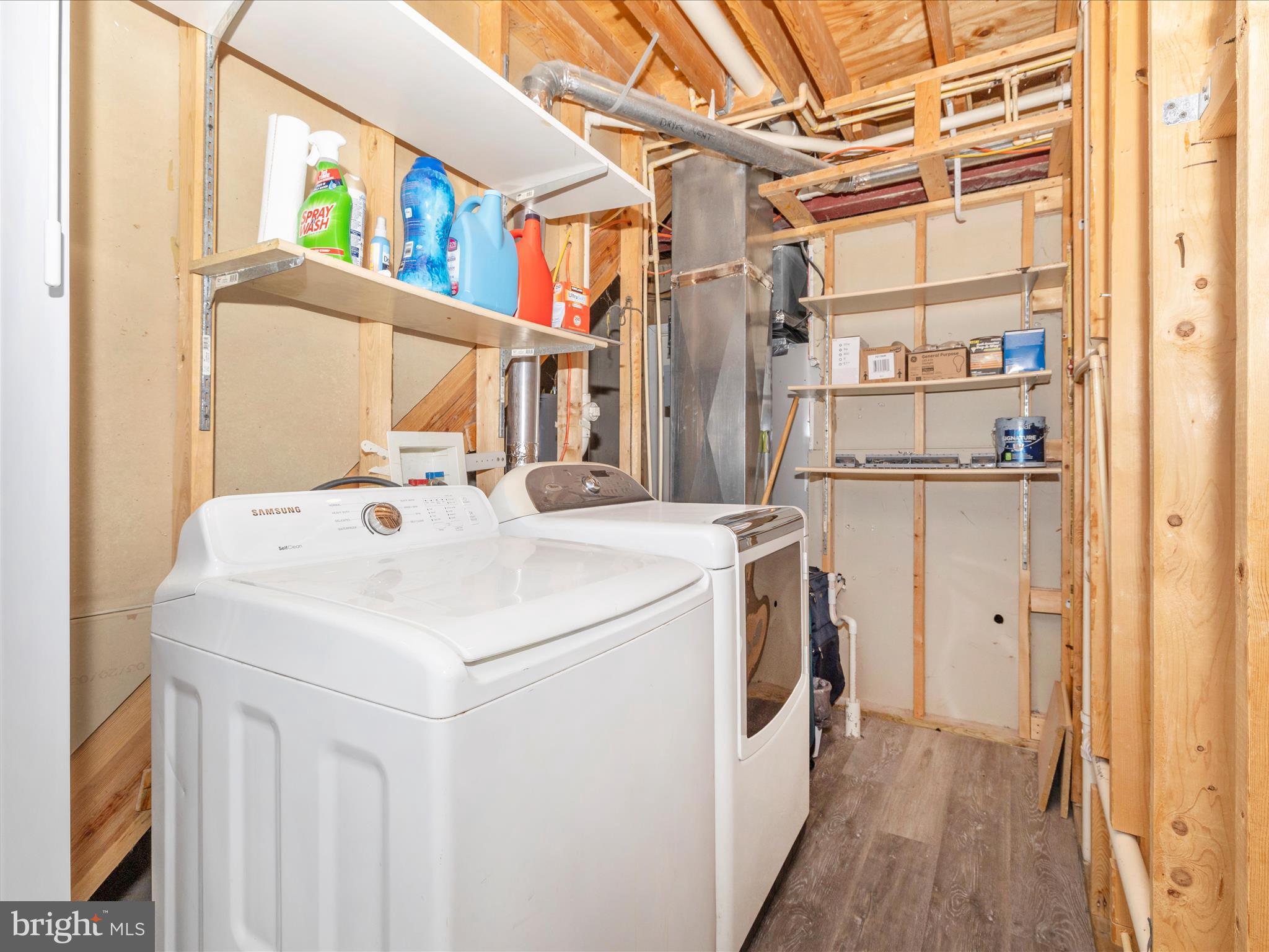 THE MEADOWS - Residential