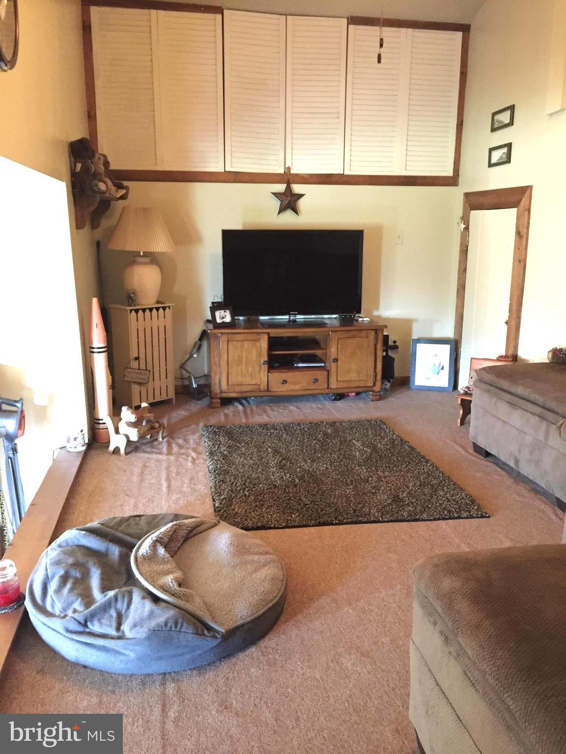 DOGWOOD MANOR - Residential