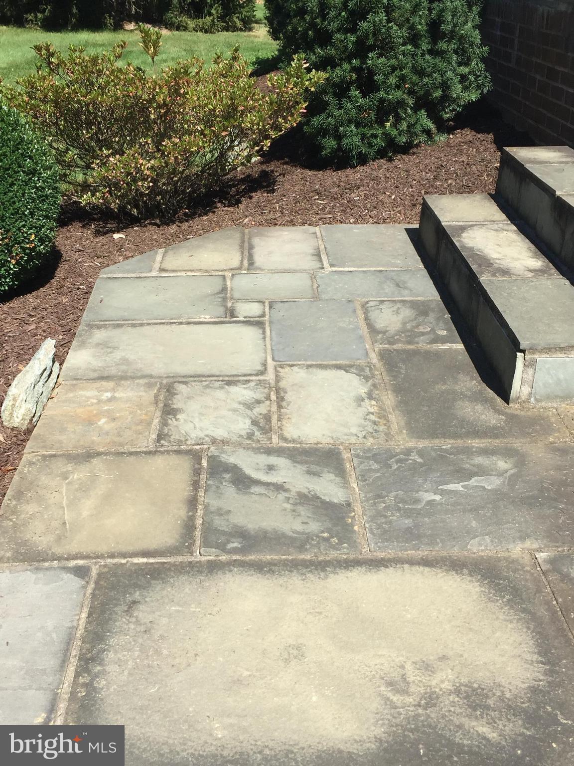 DOGWOOD MANOR - Residential