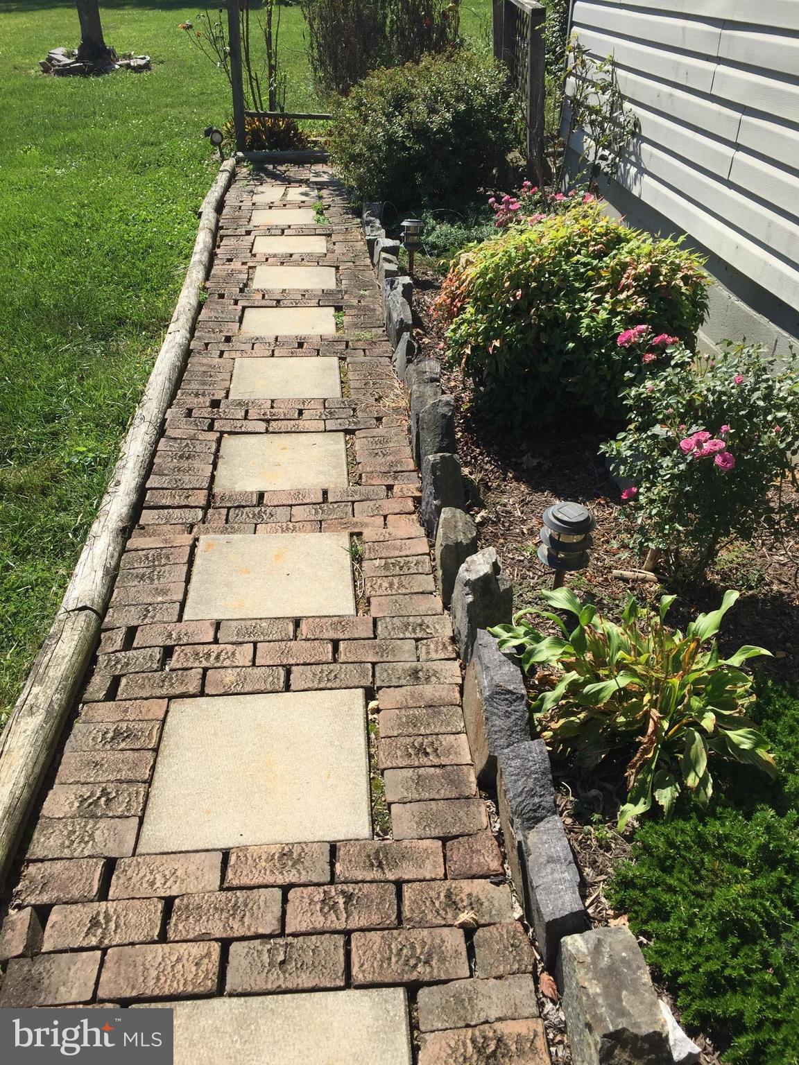 DOGWOOD MANOR - Residential