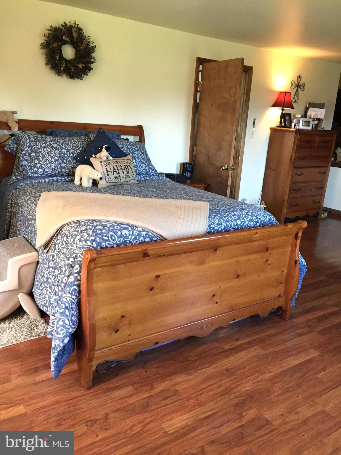 DOGWOOD MANOR - Residential