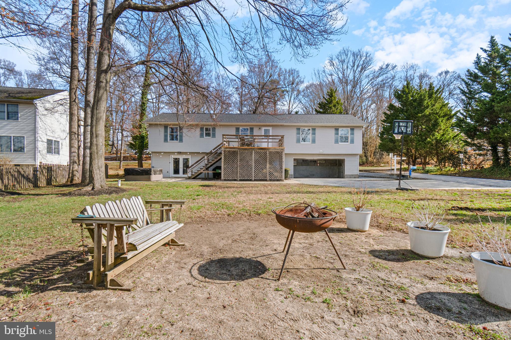 OAK BLUFF - Residential