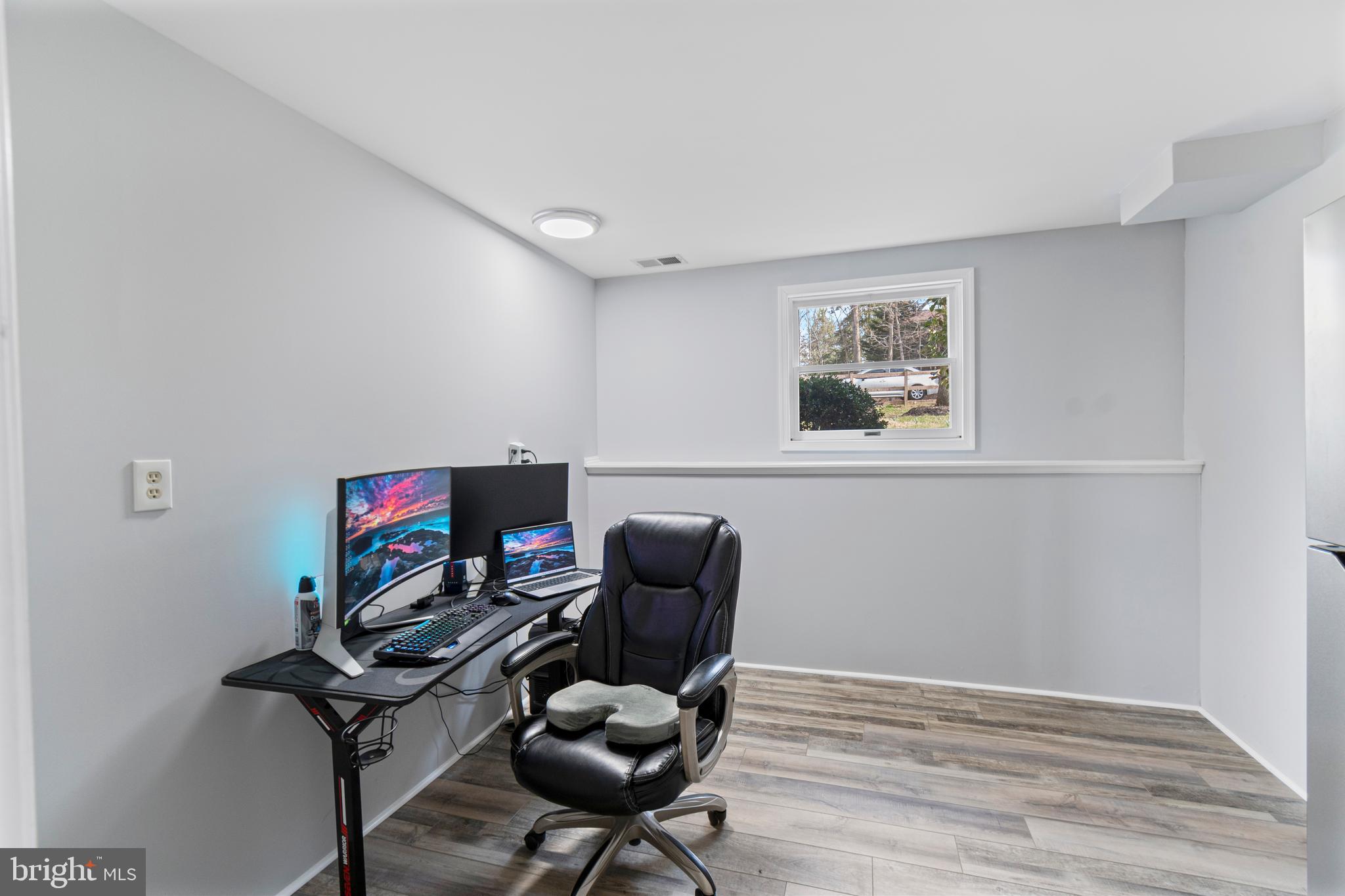 OAK BLUFF - Residential