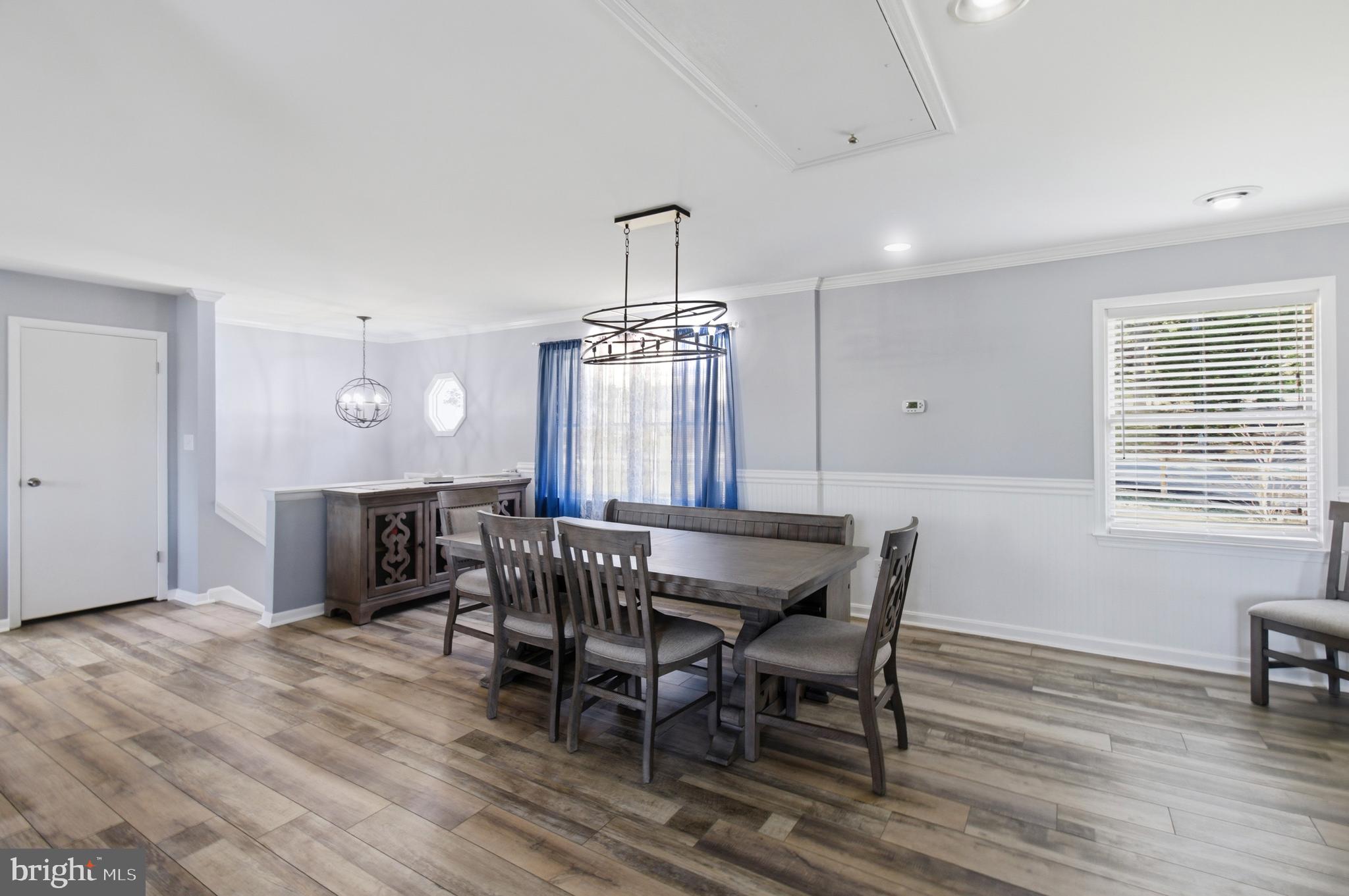 OAK BLUFF - Residential