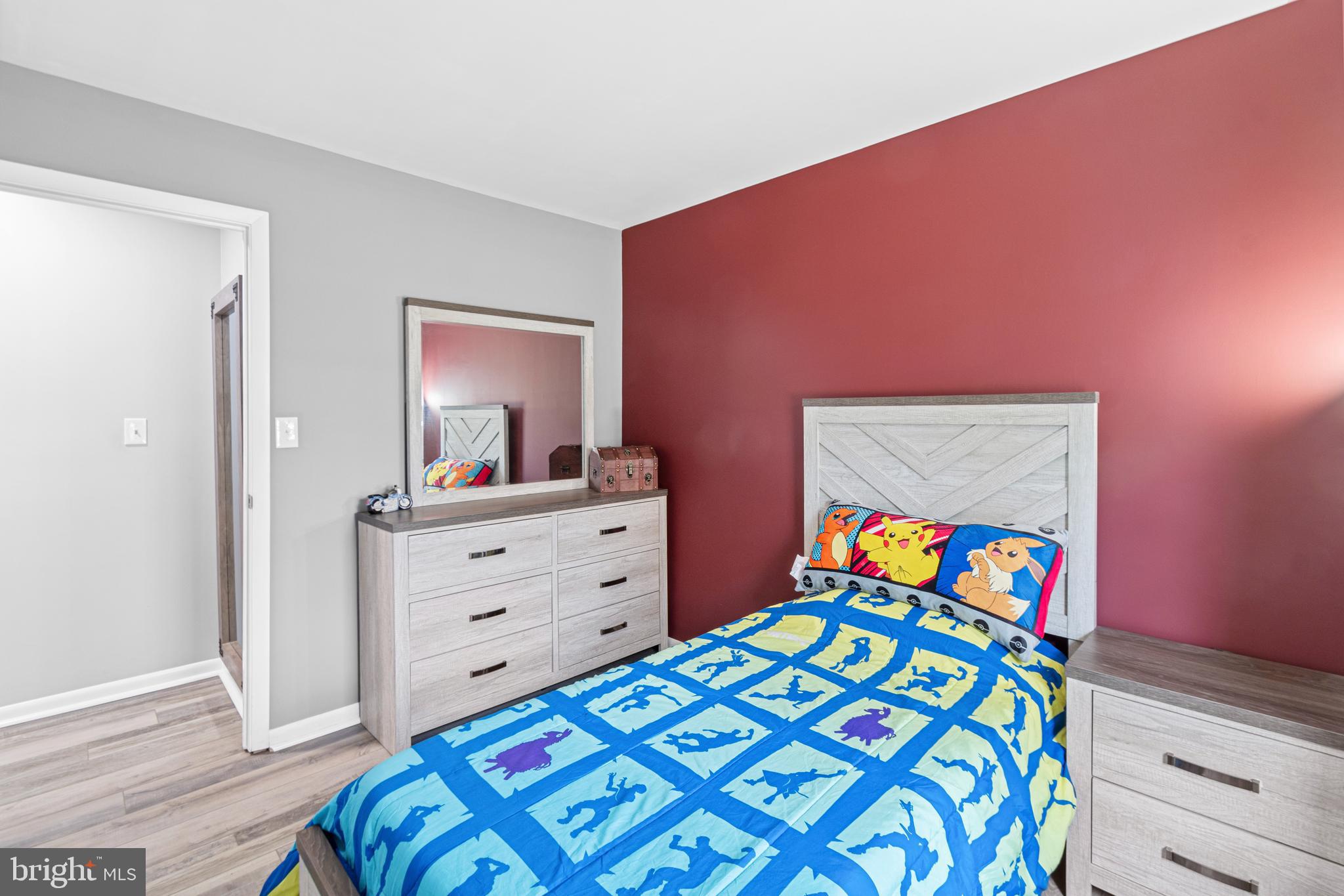 OAK BLUFF - Residential