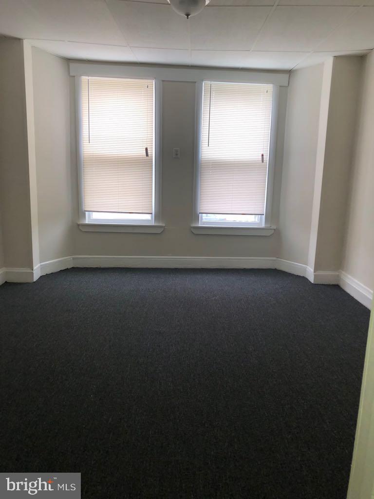 3304 W BELVEDERE AVENUE