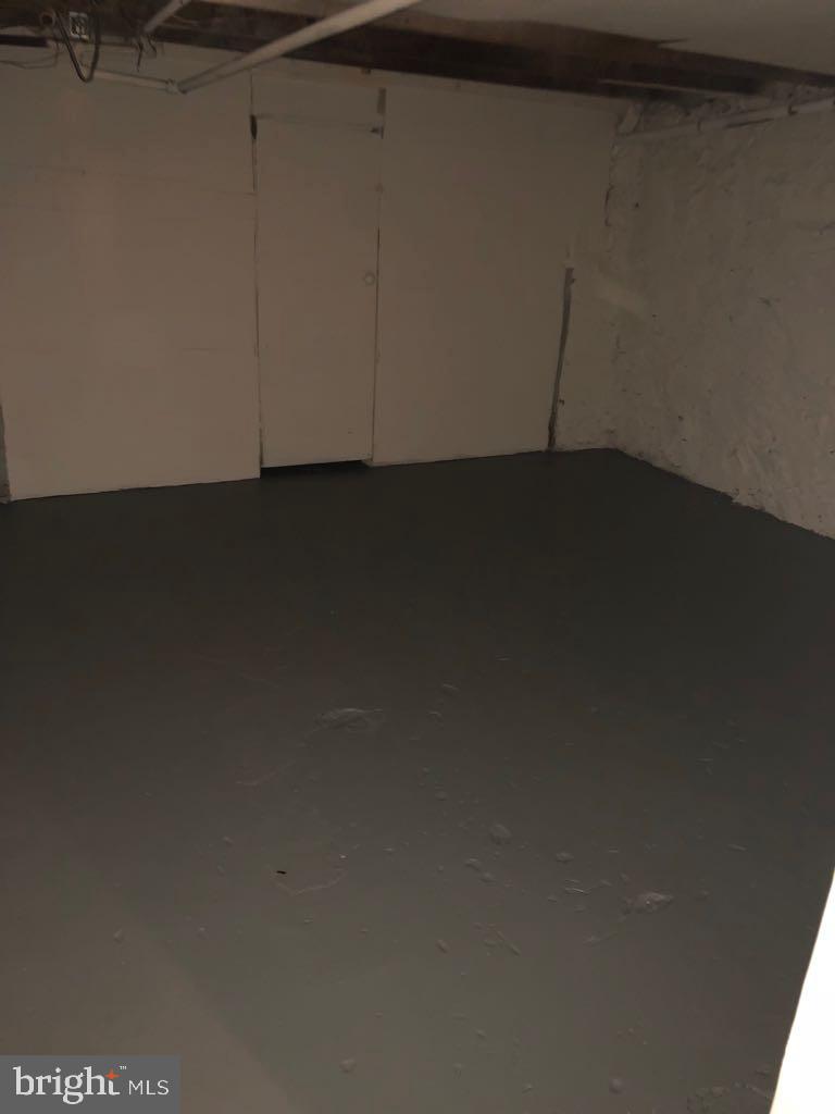 3304 W BELVEDERE AVENUE