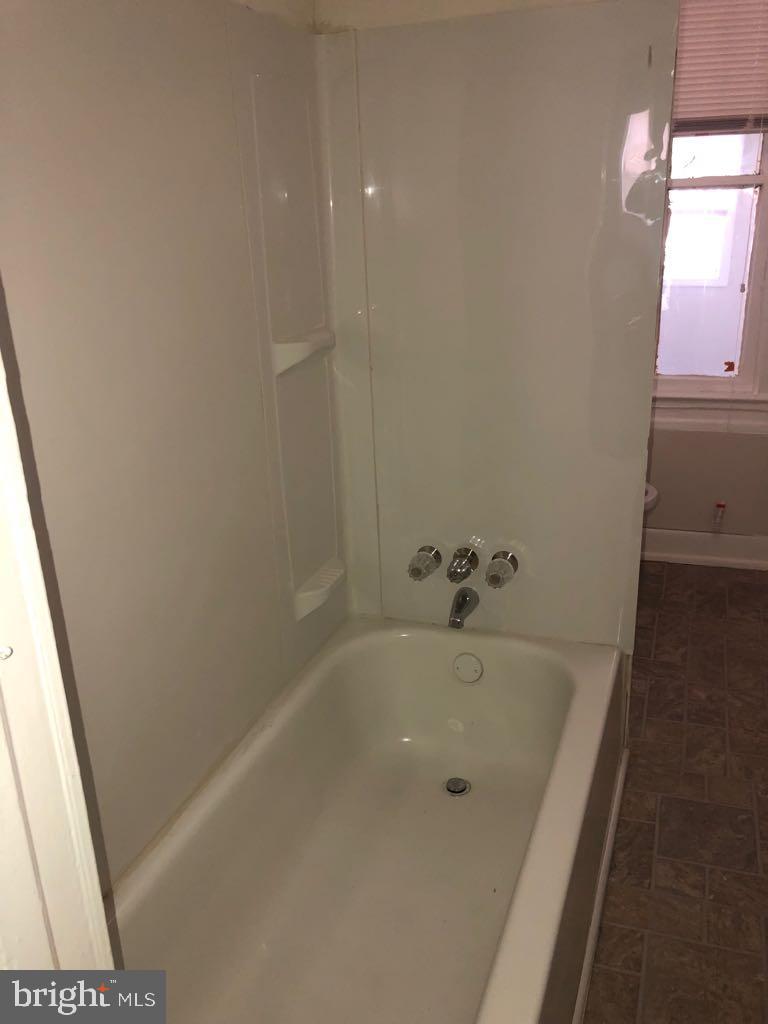 WOODMERE - Residential