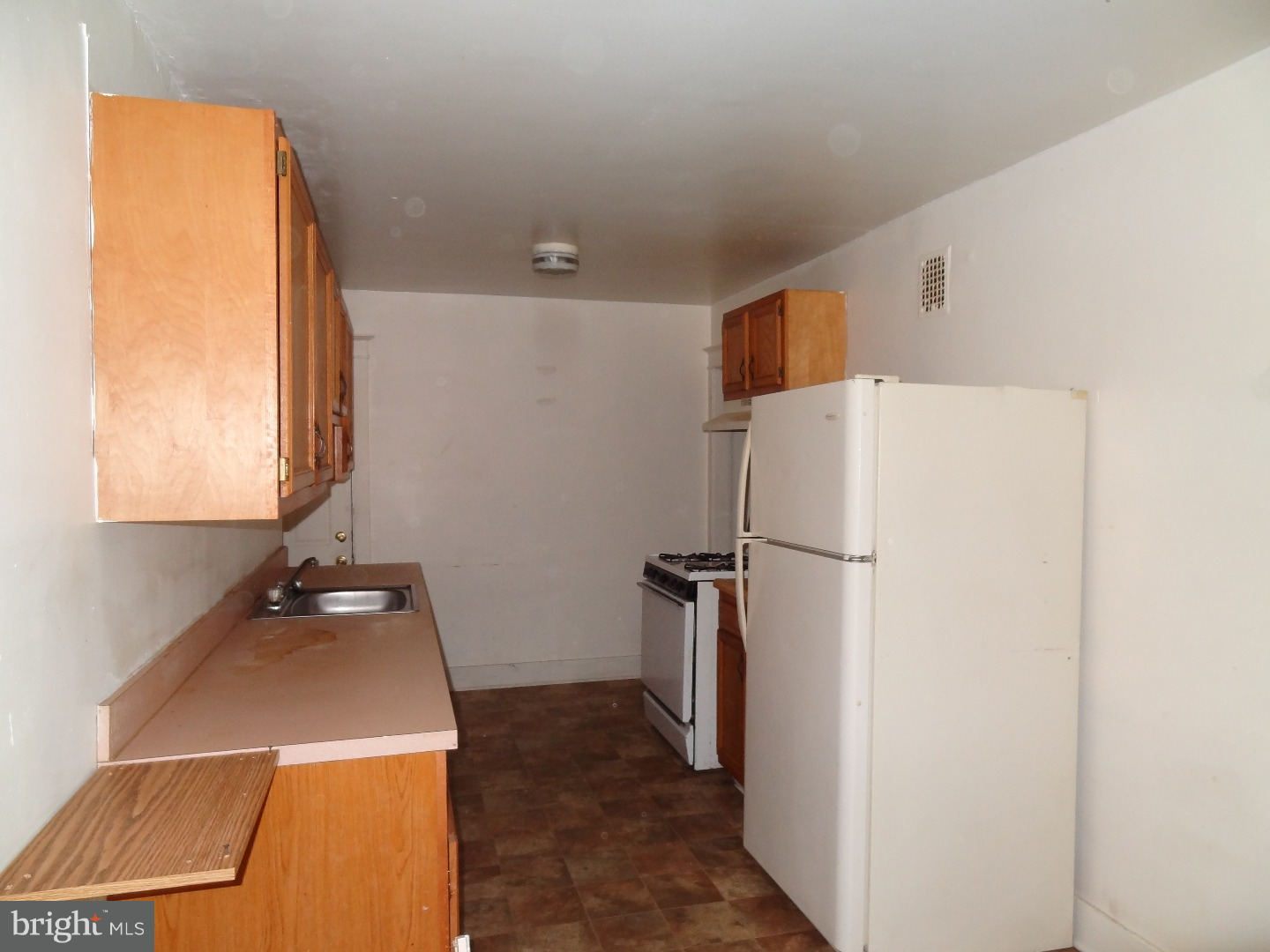 TACONY - Residential Income