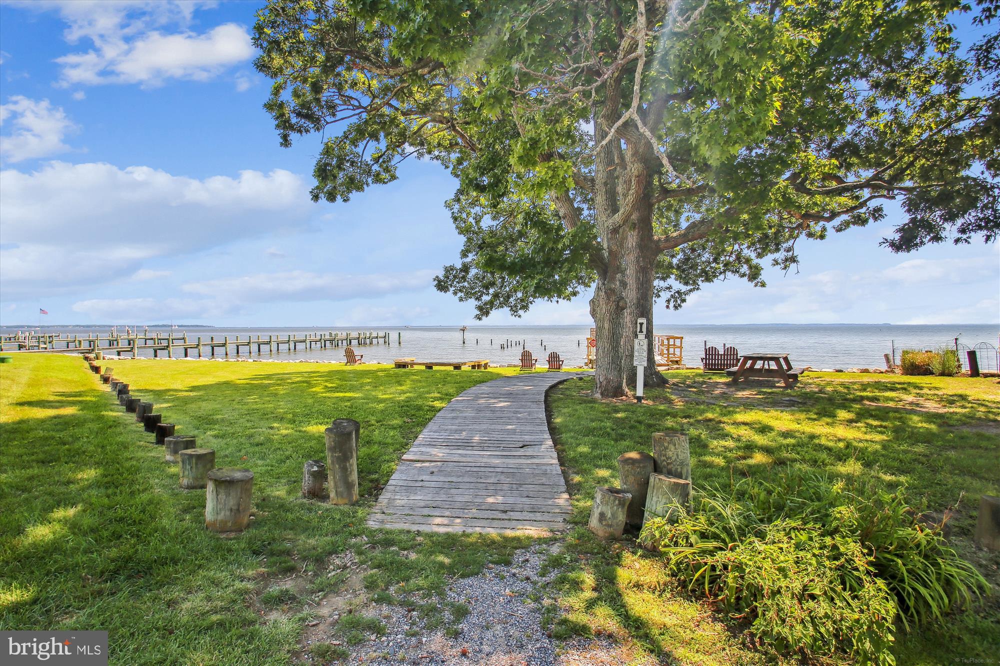 IDLEWILDE ON THE BAY - Residential