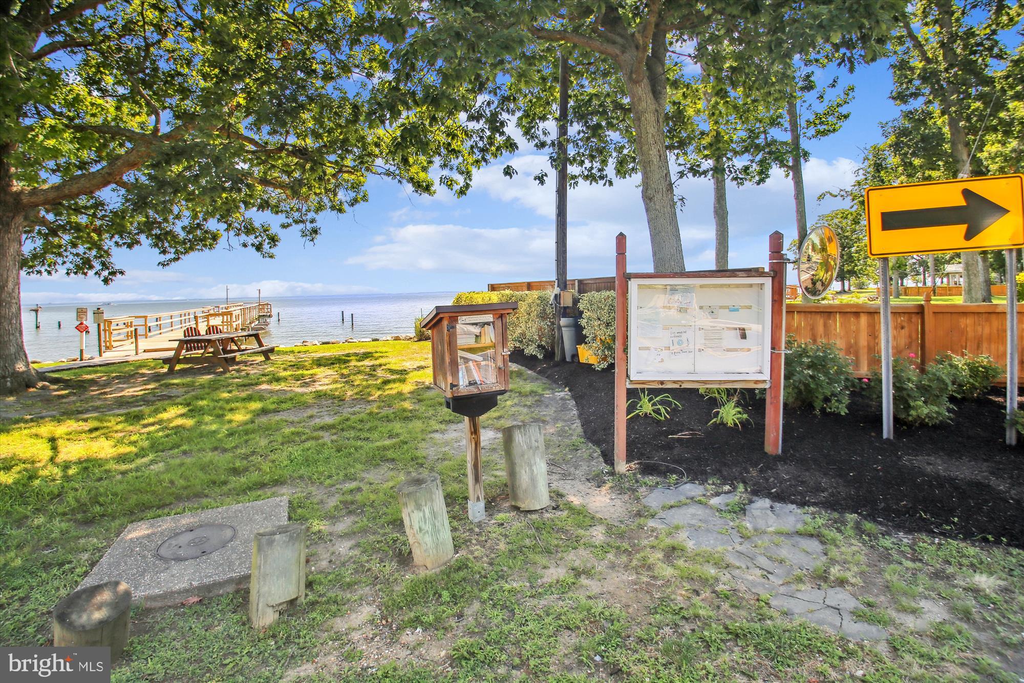 IDLEWILDE ON THE BAY - Residential