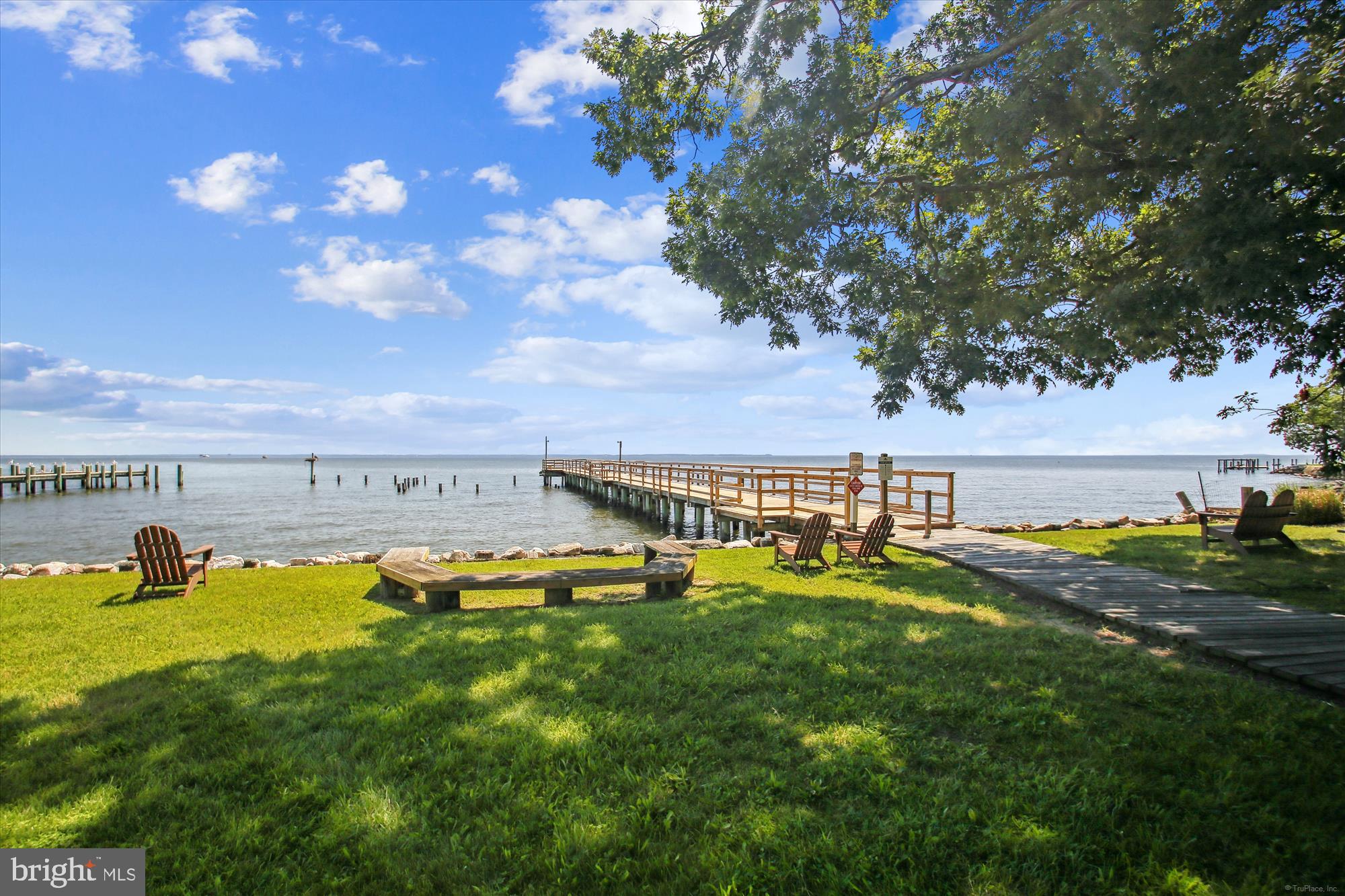 IDLEWILDE ON THE BAY - Residential