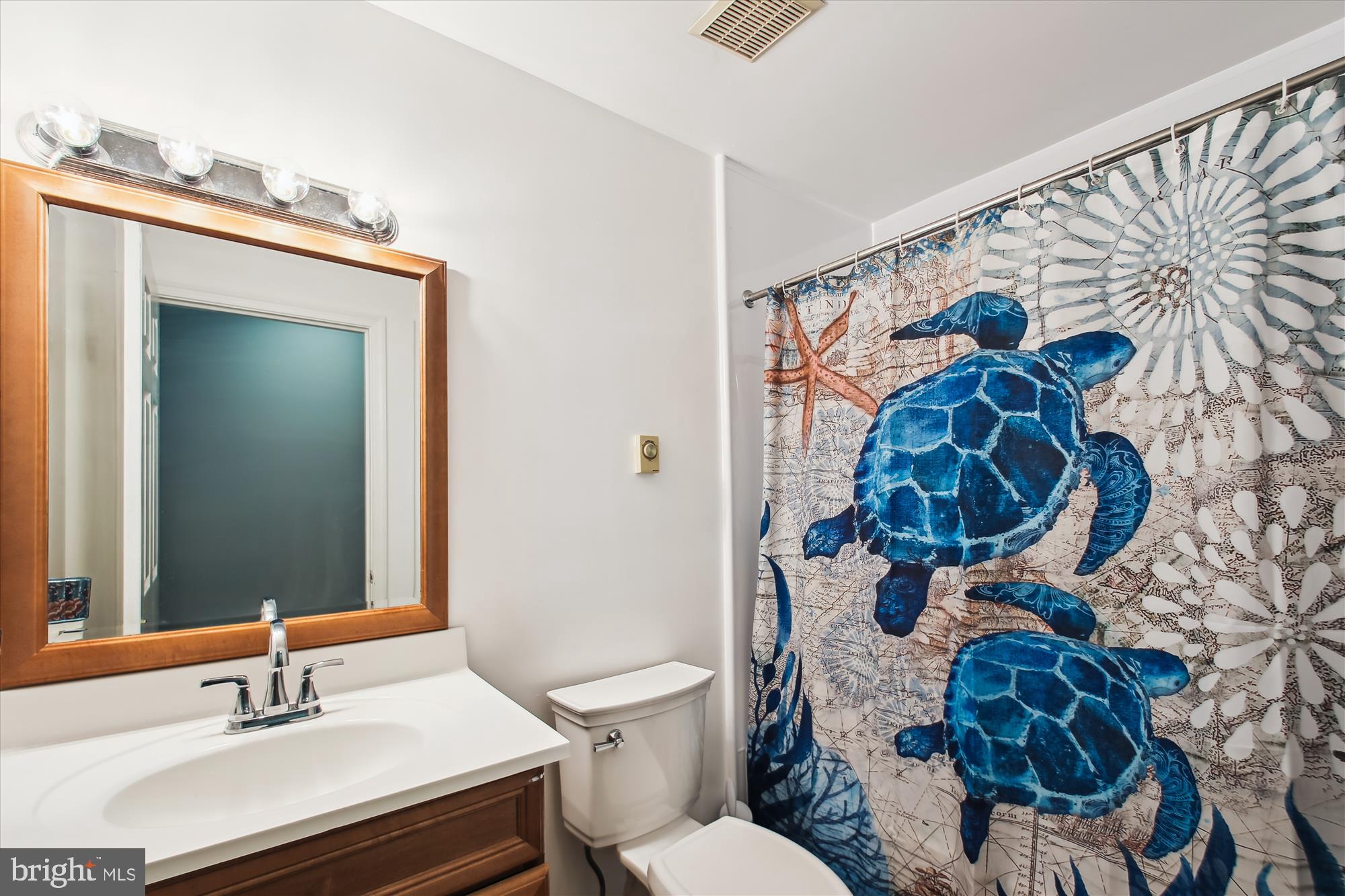 IDLEWILDE ON THE BAY - Residential